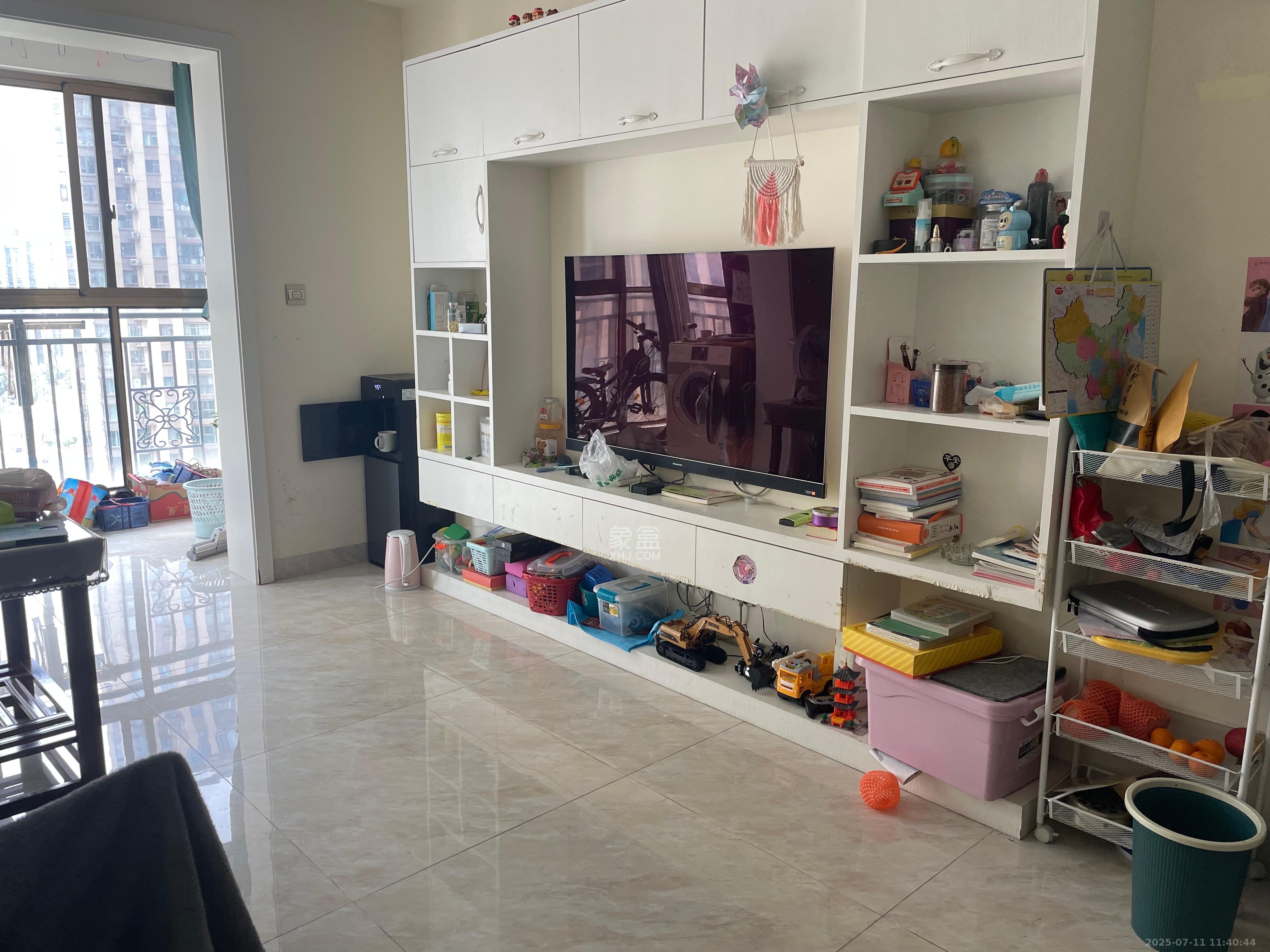 江山帝景雅典  3室2厅2卫    2800.0元/月 江山帝景雅典  3室2厅2卫    2800.0元/月室内图