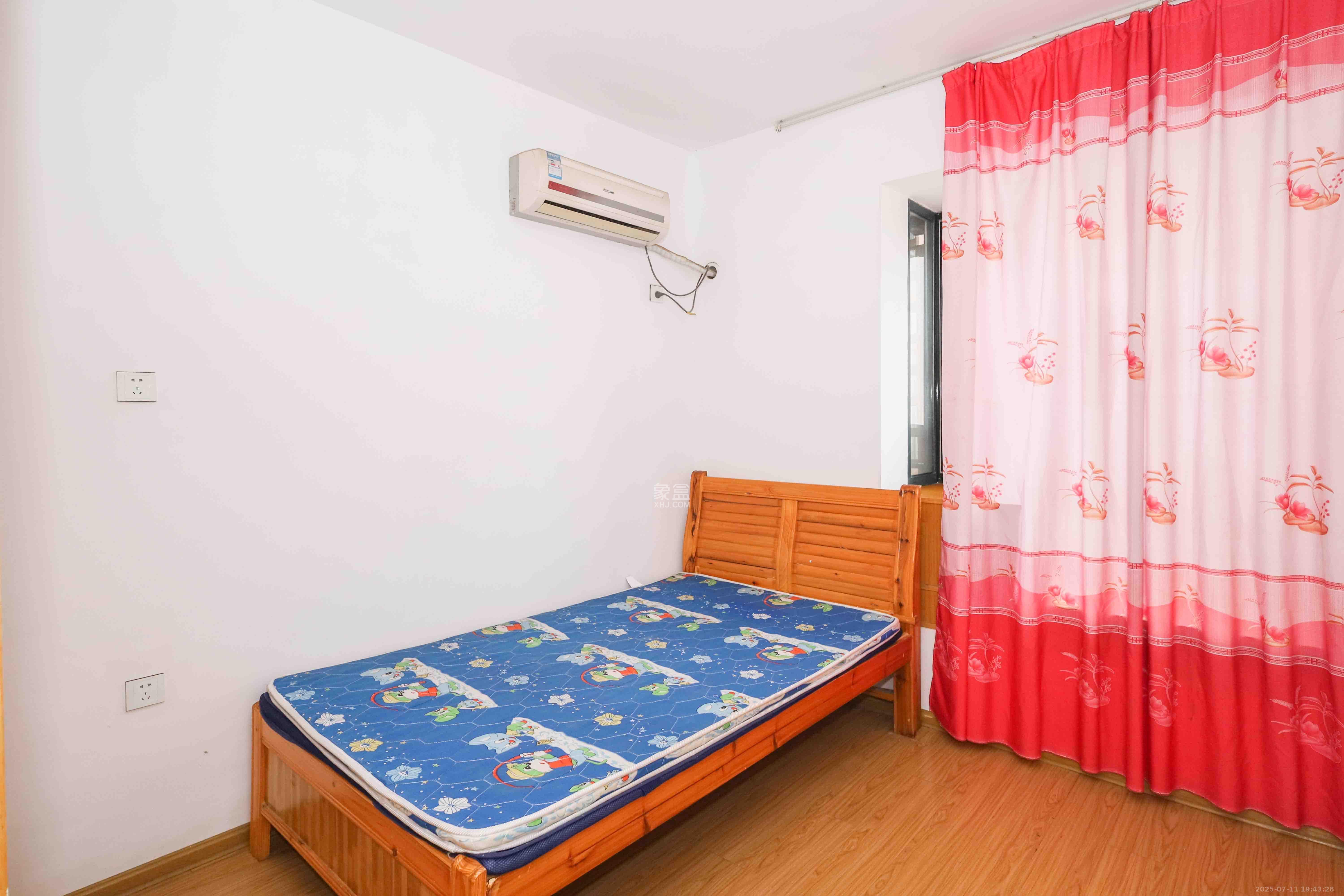 麓谷公馆(涉外国际公馆) 3室0厅0卫 1800.0元/月 麓谷公馆(涉外国际公馆) 3室0厅0卫 1800.0元/月室内图