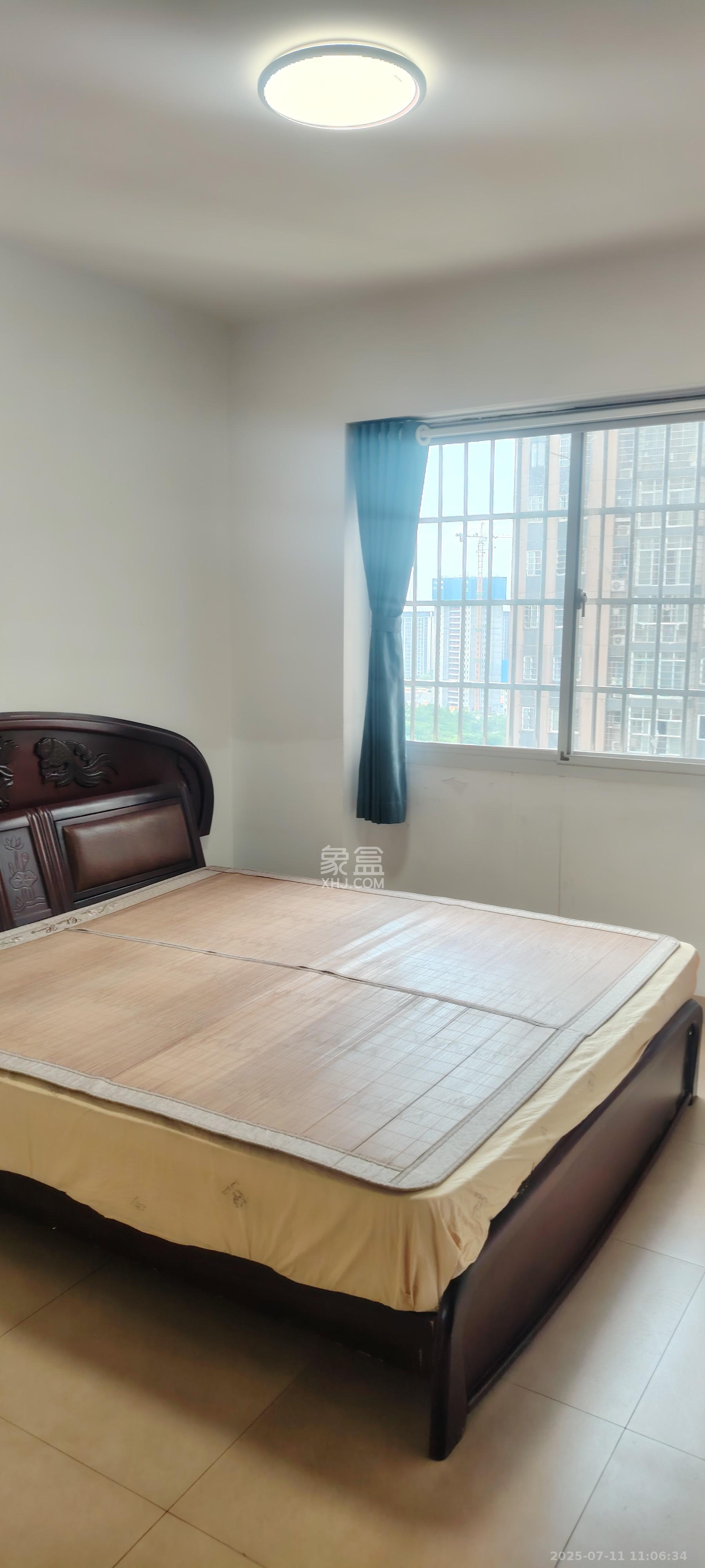 洋湖和园(福联嘉苑)  4室1厅1卫    2300.0元/月 洋湖和园(福联嘉苑)  4室1厅1卫    2300.0元/月室内图