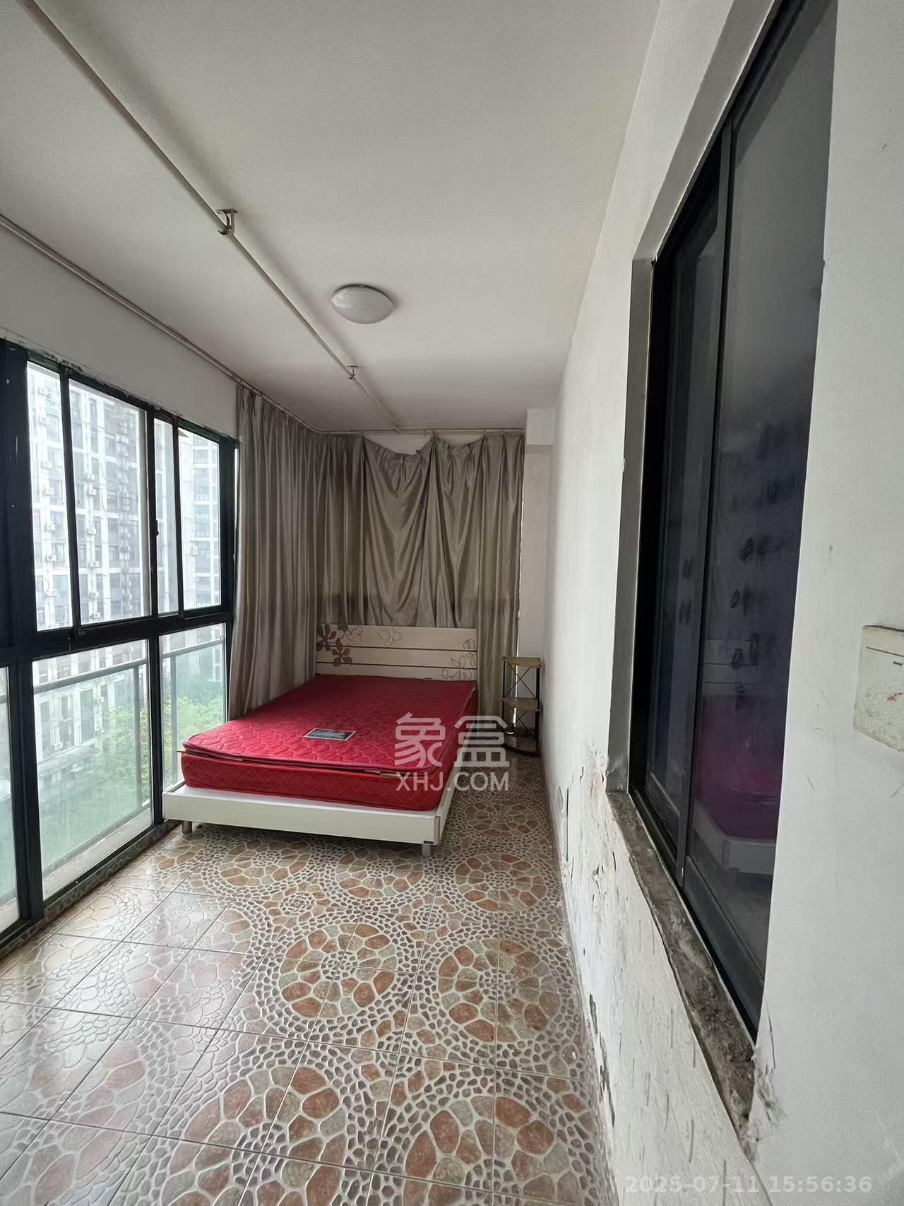 钱隆学府一、二期 3室2厅1卫 2000.0元/月 钱隆学府一、二期 3室2厅1卫 2000.0元/月室内图