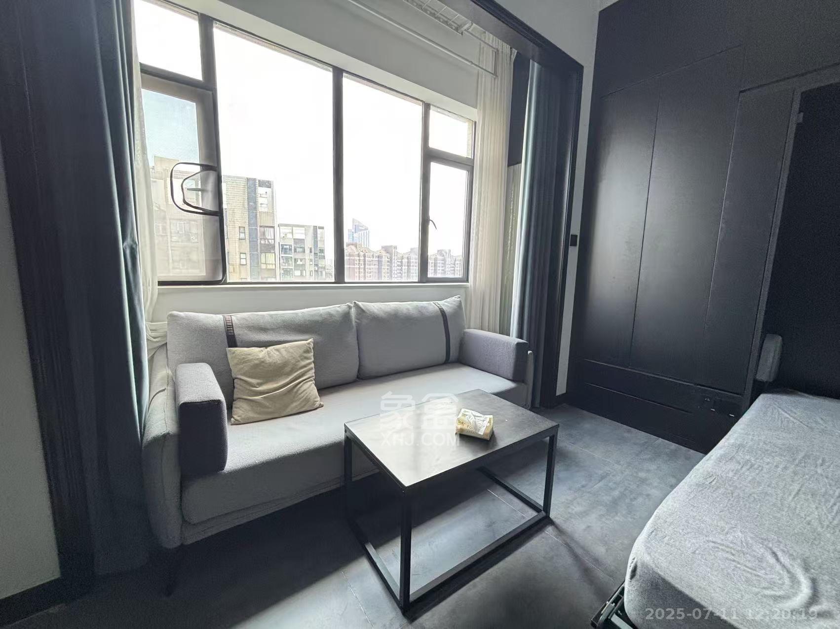 明大佳园  1室1厅1卫    2000.0元/月室内图