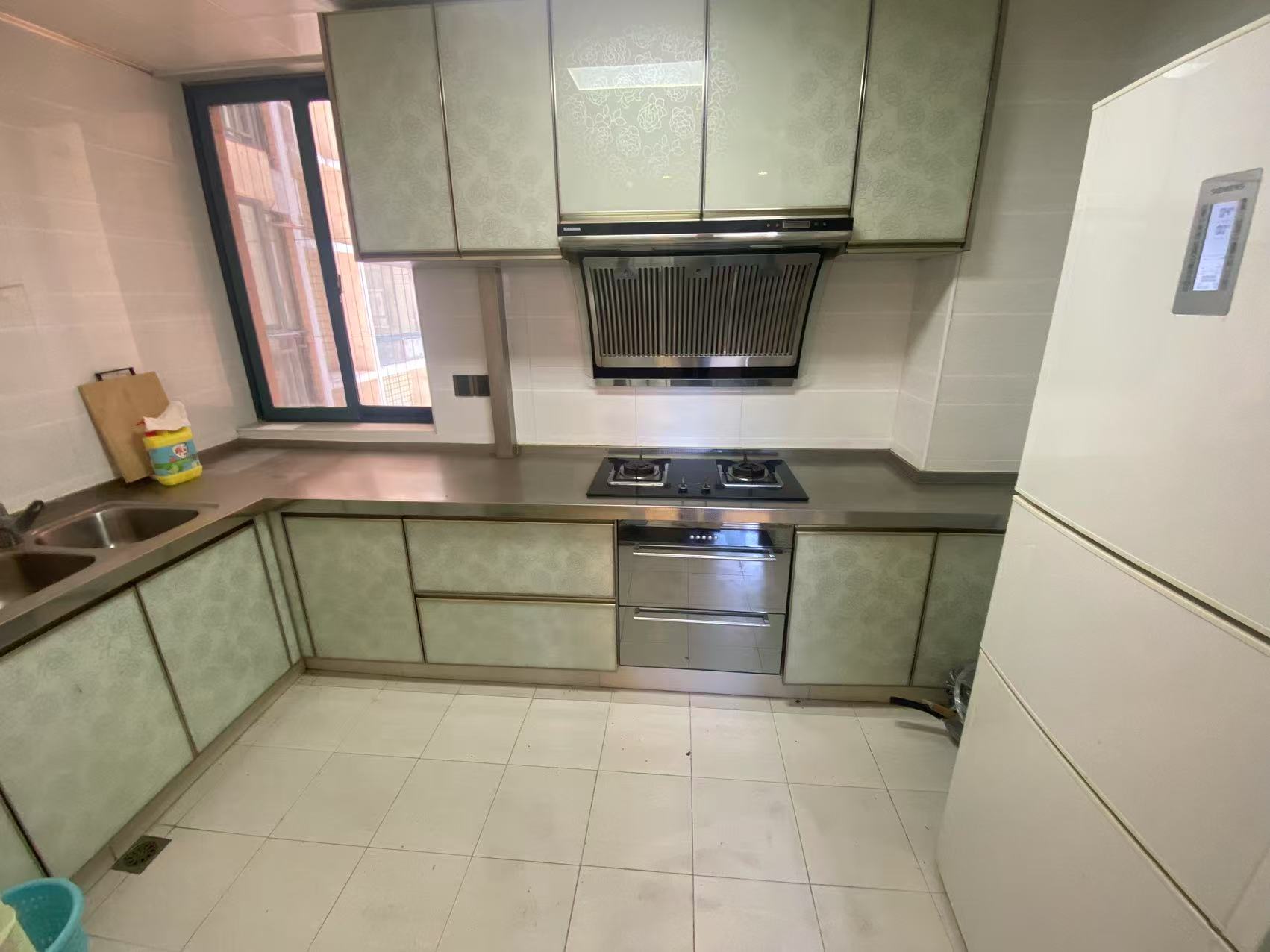 西域名邸  3室2厅2卫    65.0万 西域名邸  3室2厅2卫    65.0万室内图