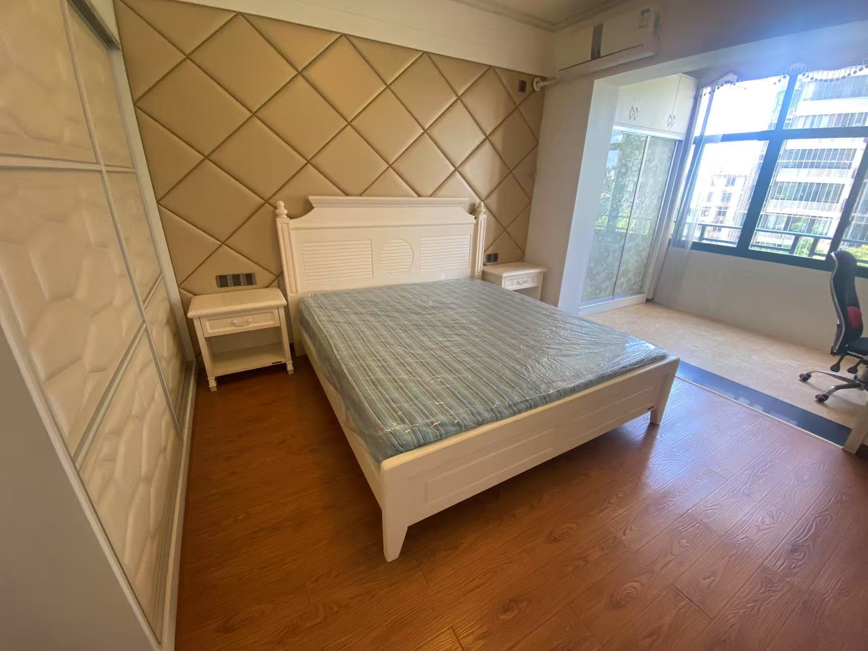 西域名邸  3室2厅2卫    65.0万 西域名邸  3室2厅2卫    65.0万室内图