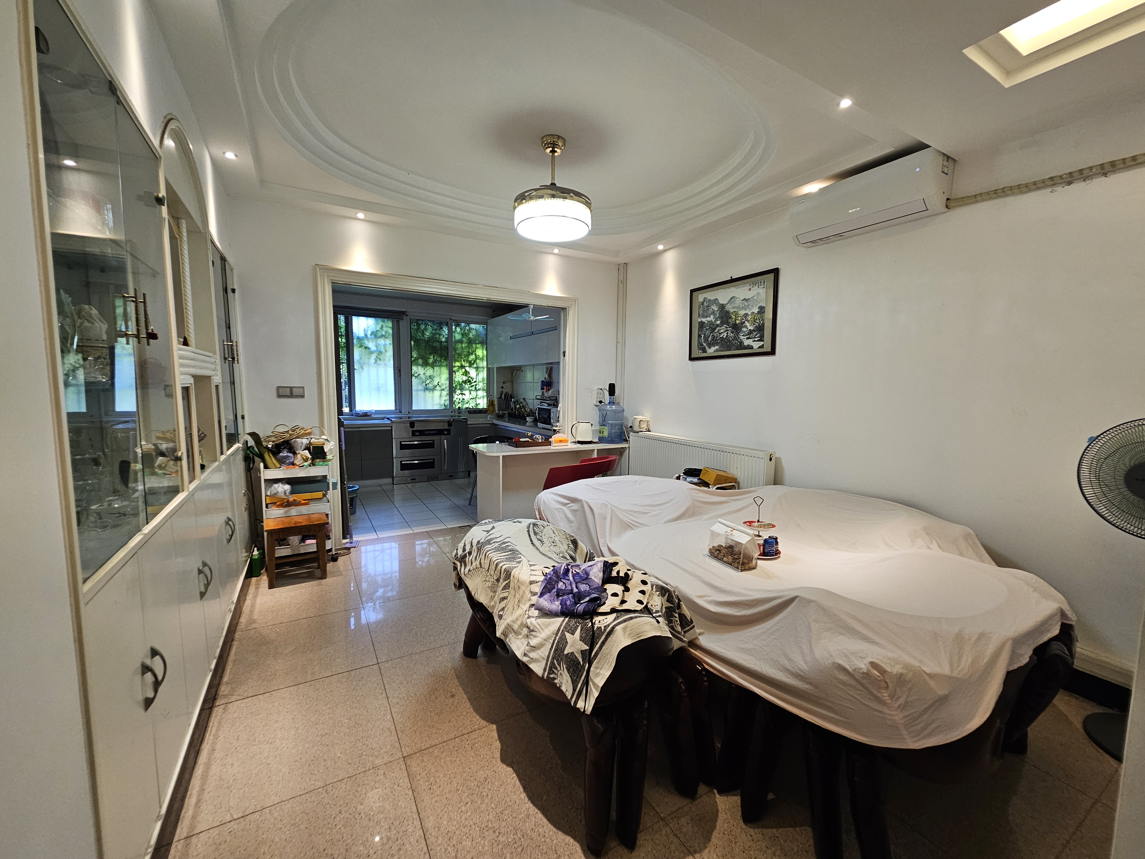 湘银二期别墅  5室4厅3卫    248.0万 湘银二期别墅  5室4厅3卫    248.0万室内图