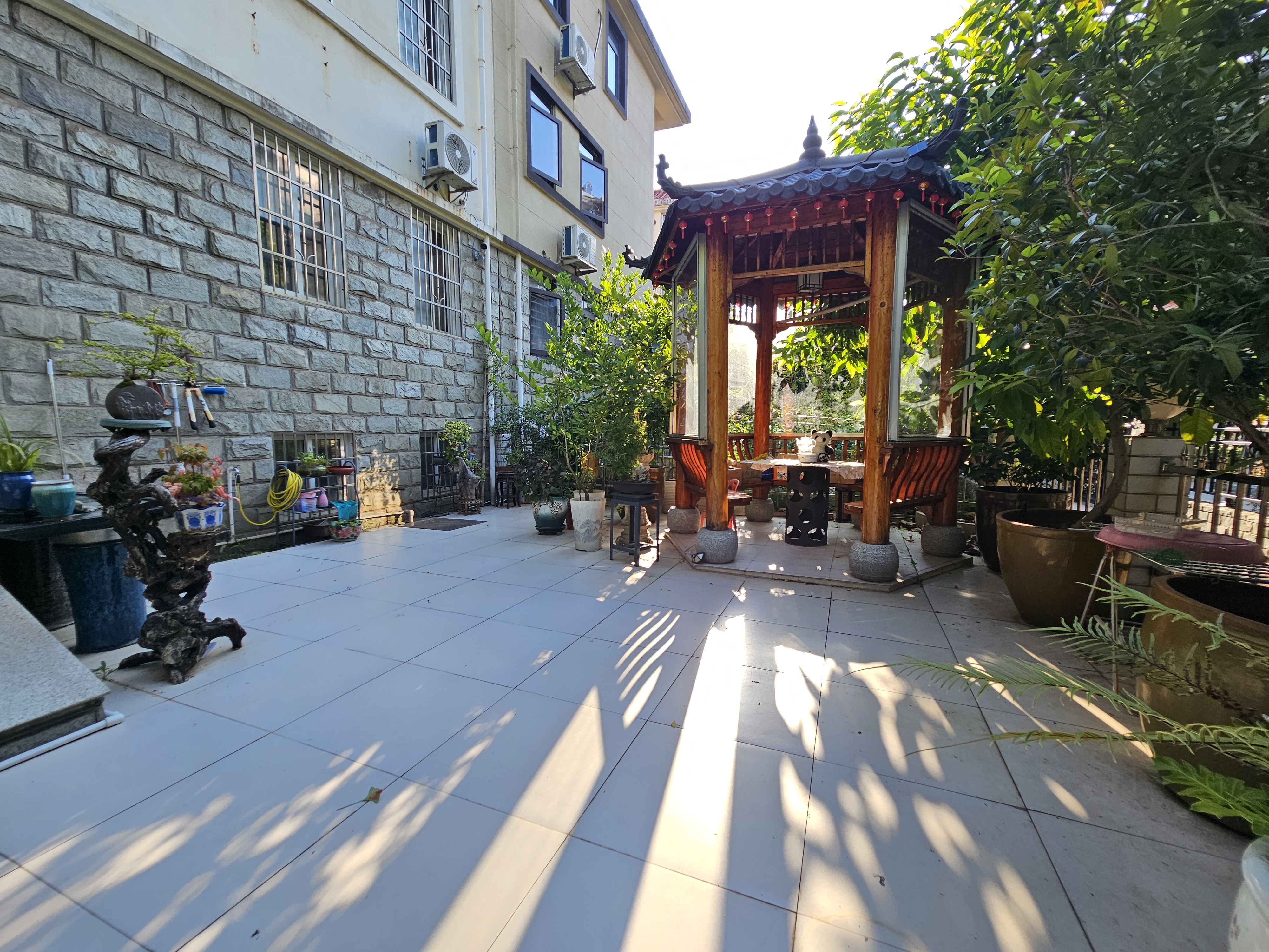 湘银二期别墅  5室4厅3卫    248.0万 湘银二期别墅  5室4厅3卫    248.0万室内图