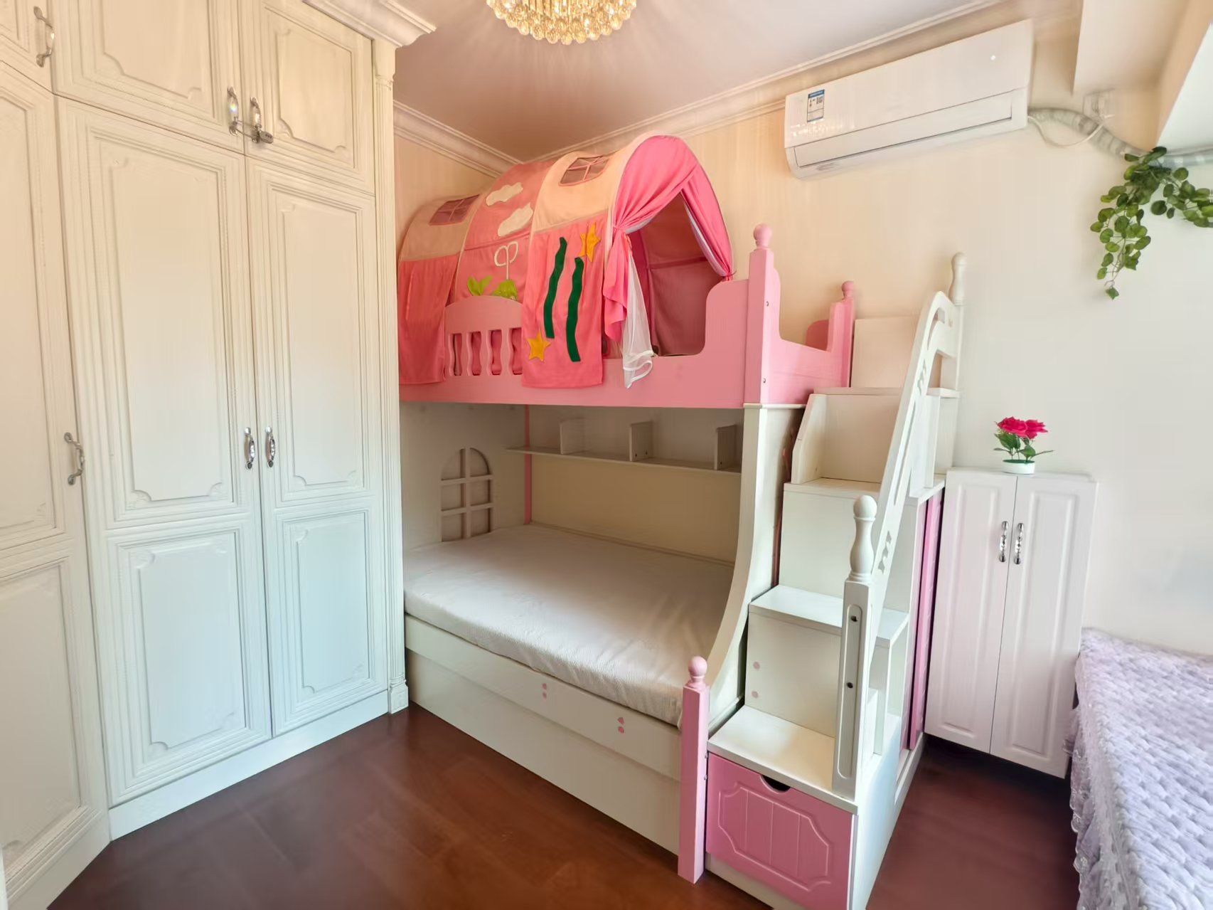 恒大华府 2室2厅1卫 48.8万 恒大华府 2室2厅1卫 48.8万室内图