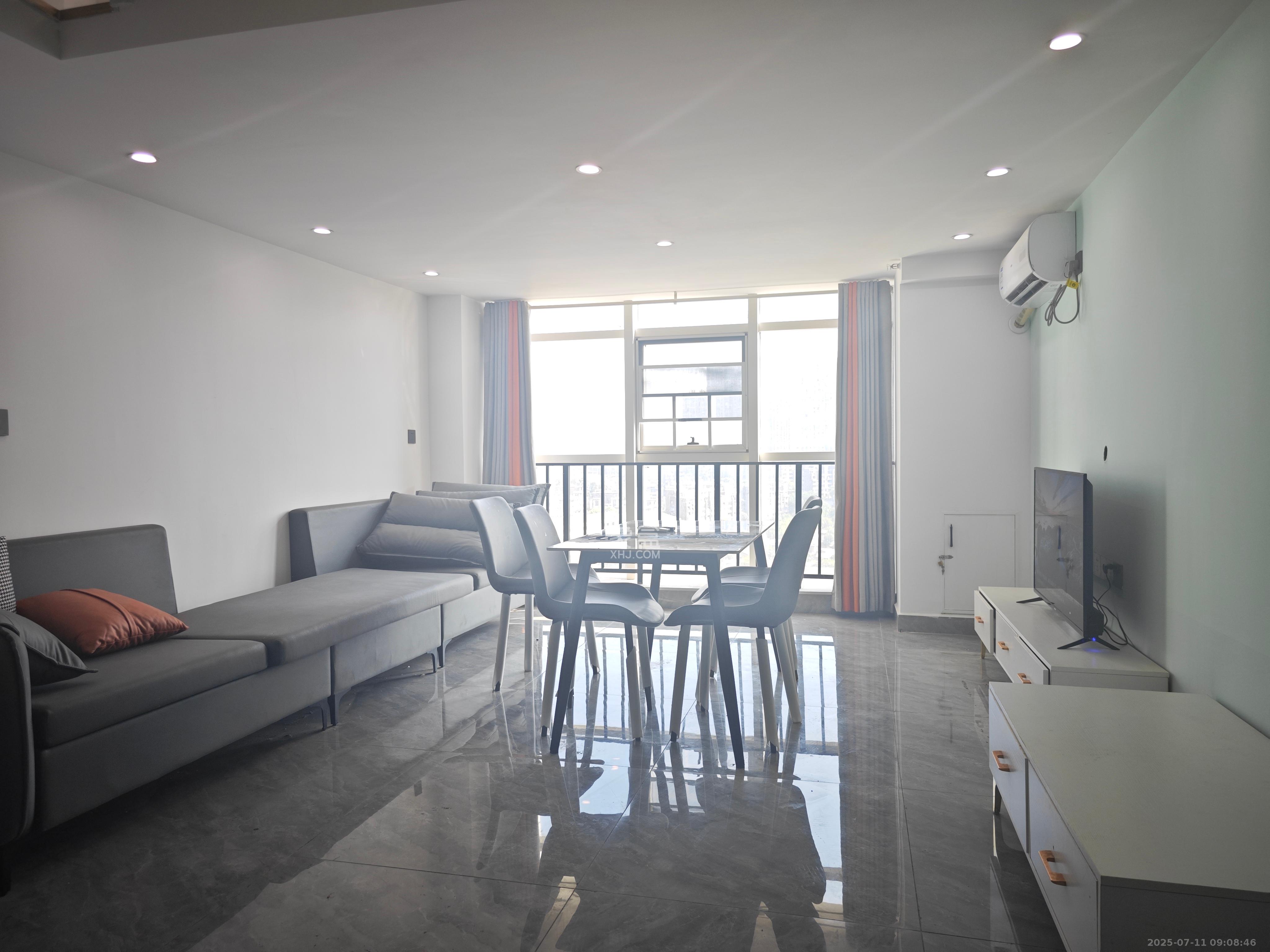 中建嘉和城  2室2厅1卫    2200.0元/月 中建嘉和城  2室2厅1卫    2200.0元/月