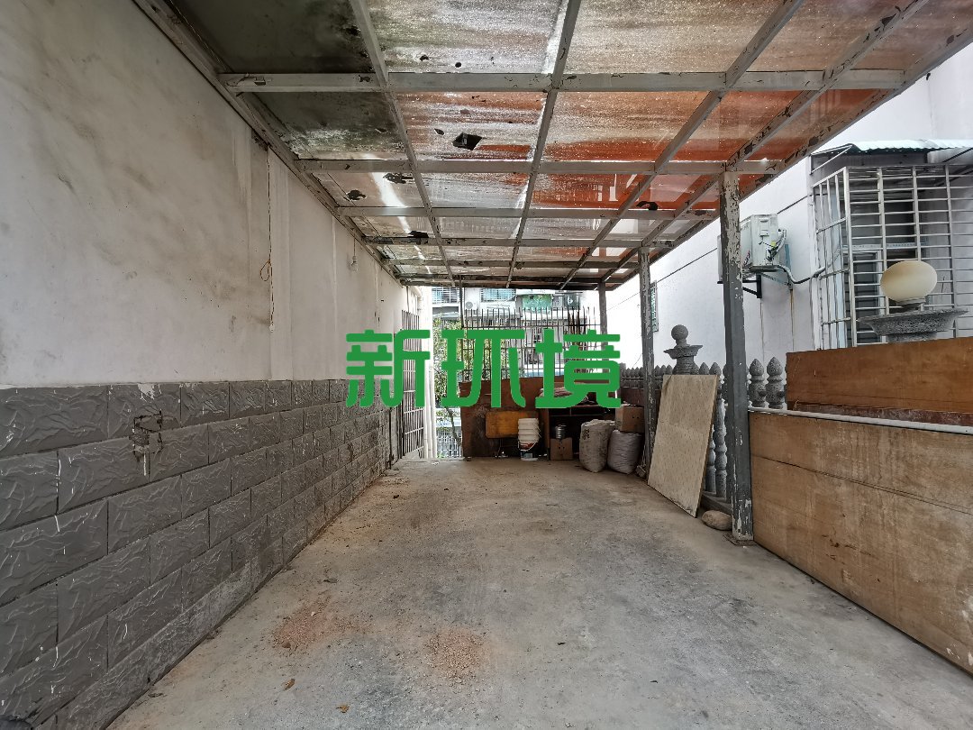 融苑小区 5室2厅3卫 2500.0元/月 融苑小区 5室2厅3卫 2500.0元/月室内图