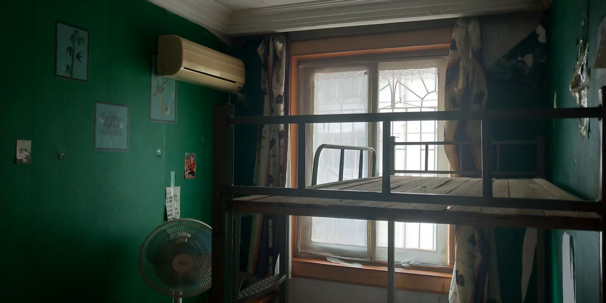 景园小区  3室1厅1卫    2400.0元/月 景园小区  3室1厅1卫    2400.0元/月户型图