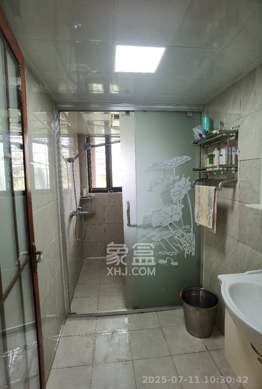 锦绣佳苑  3室2厅2卫   1500.00元/月室内图