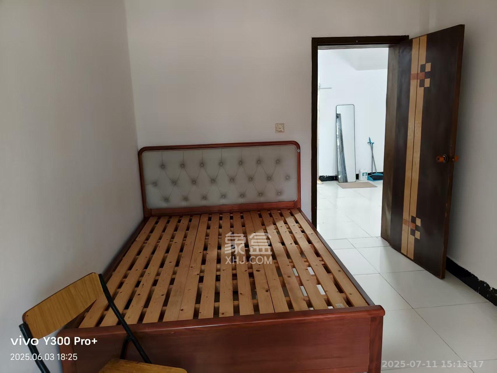 高岭小区 2室1厅1卫 900.0元/月 高岭小区 2室1厅1卫 900.0元/月室内图