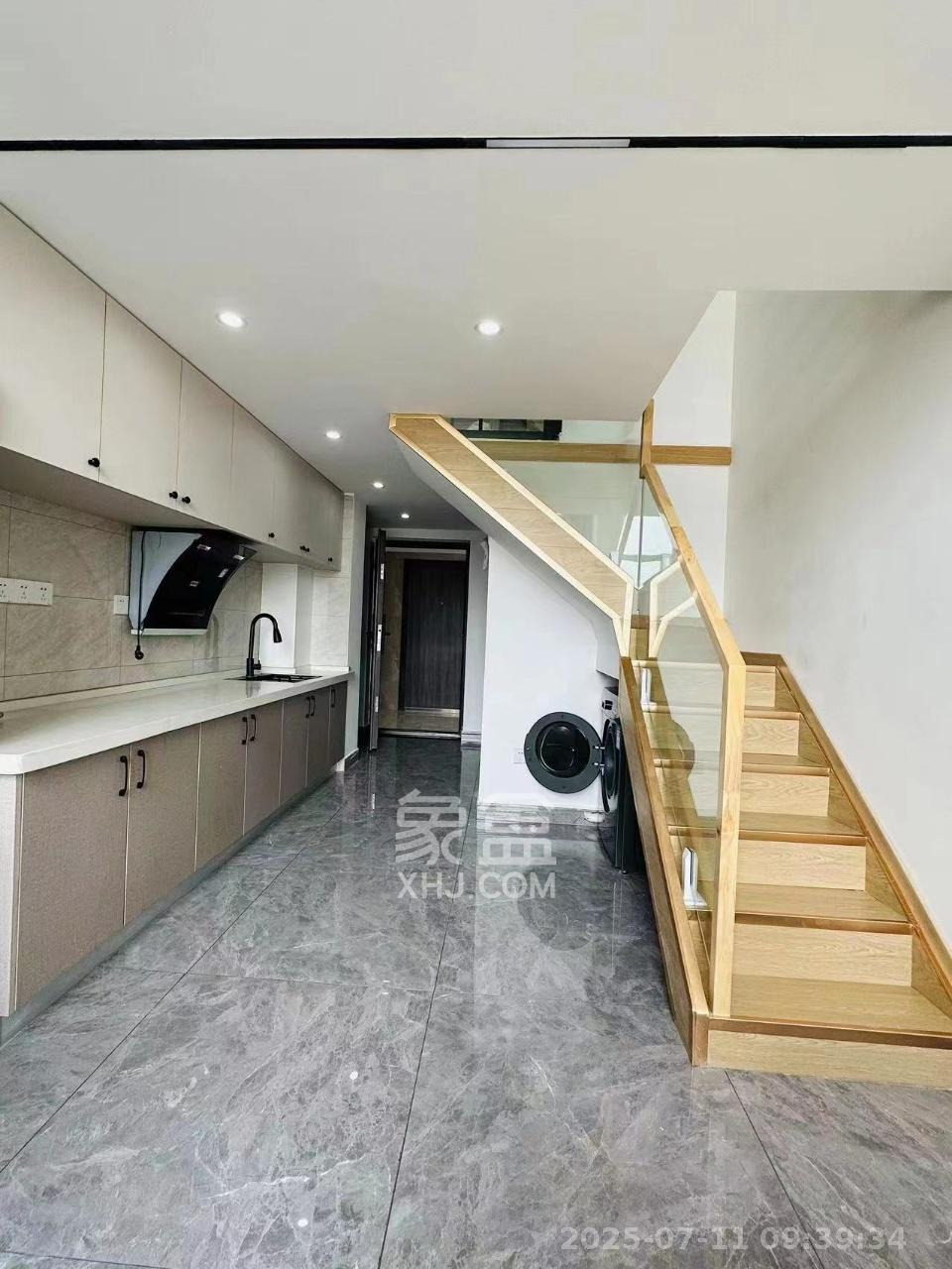 龙湖湘江星座(祺鑫星座公寓) 1室1厅1卫 1800.0元/月 龙湖湘江星座(祺鑫星座公寓) 1室1厅1卫 1800.0元/月室内图