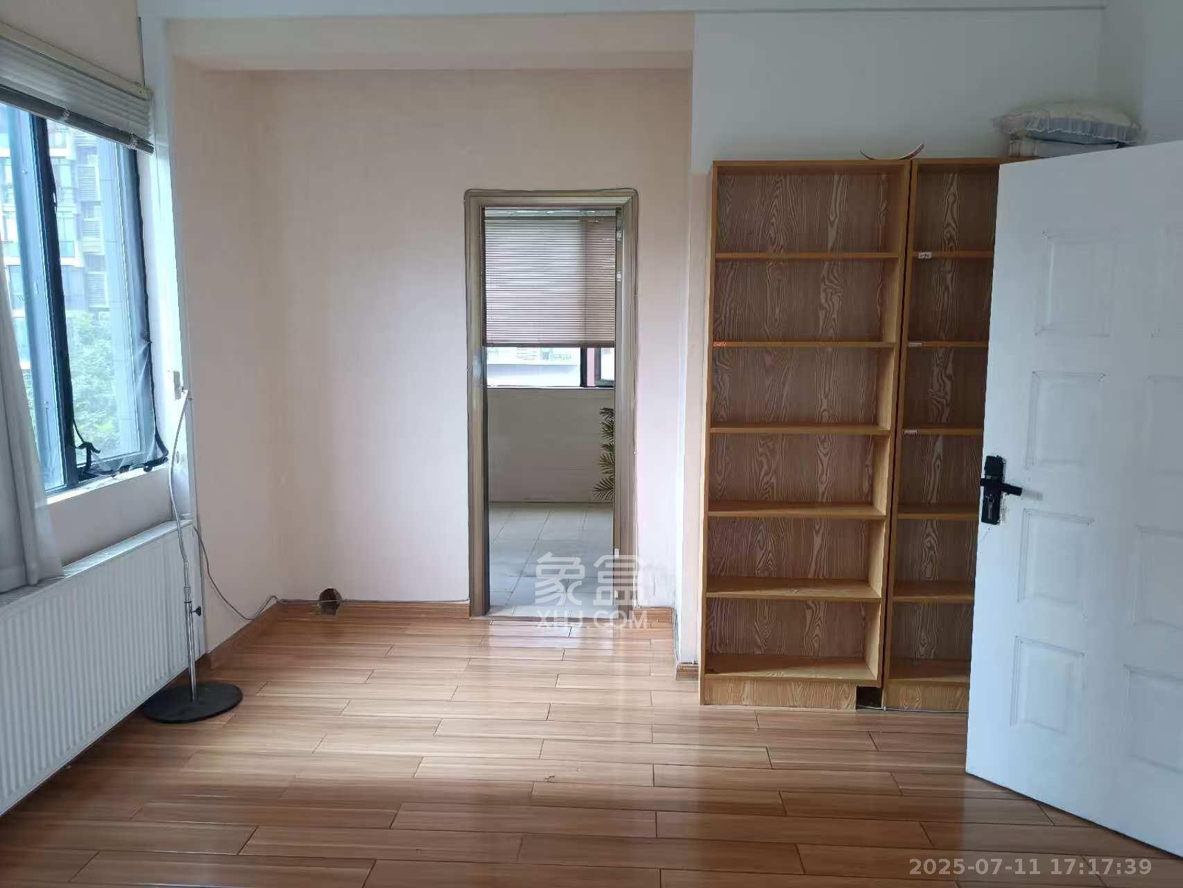 茂华国际湘  4室2厅2卫    4500.0元/月室内图