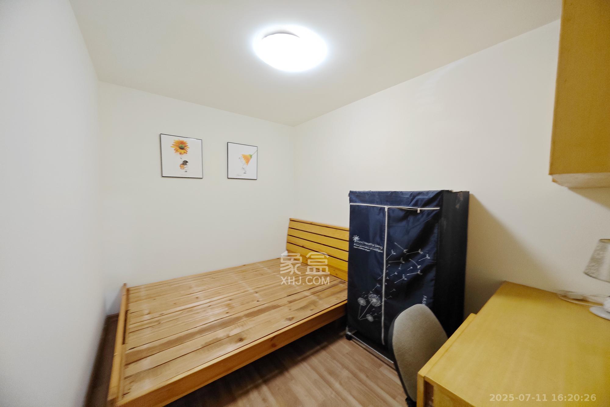 安居楼  2室1厅1卫   35.00万卧室