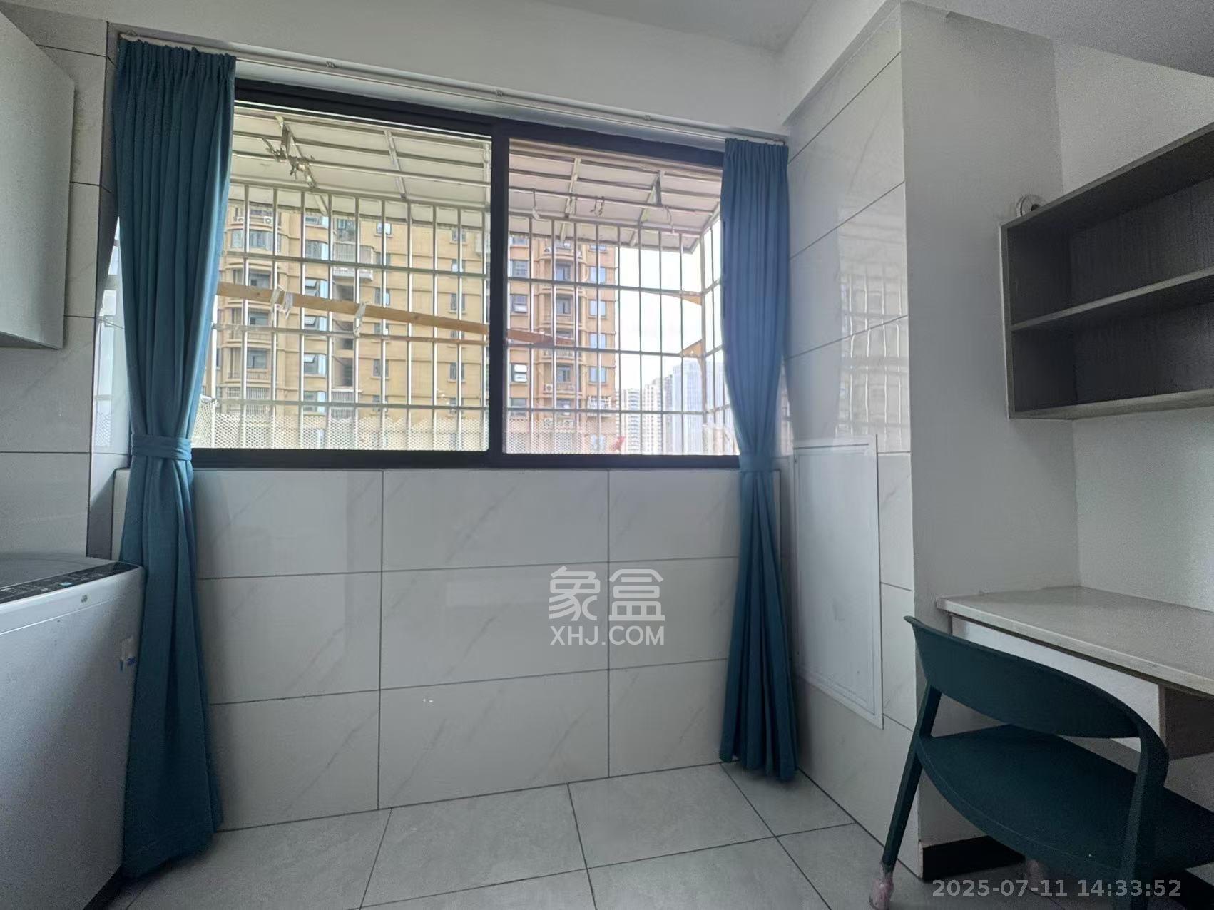 嘉雨兴园 1室1厅1卫 1800.0元/月 嘉雨兴园 1室1厅1卫 1800.0元/月室内图