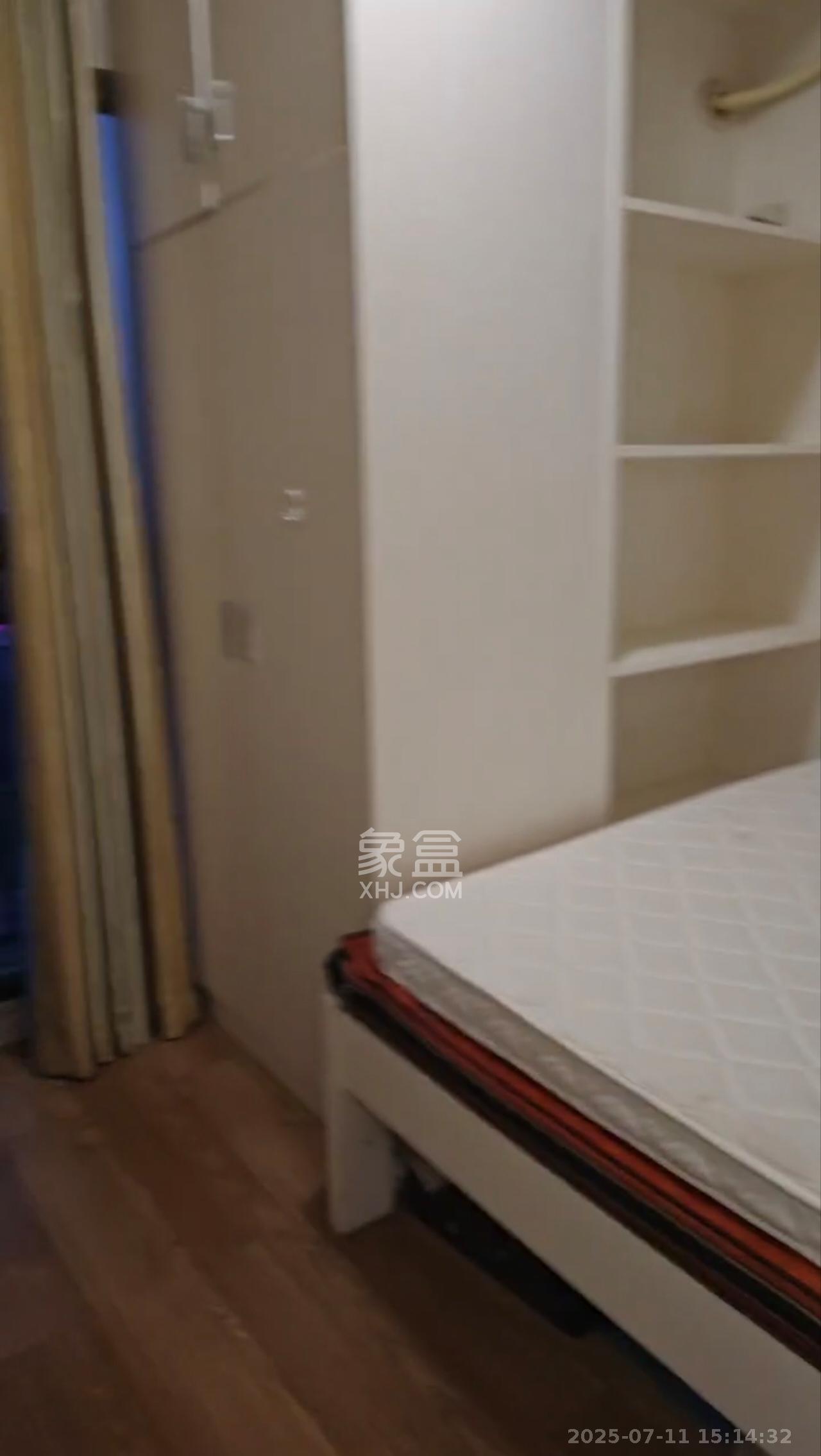 保利麓谷林语E区  3室2厅1卫   2500.00元/月室内图
