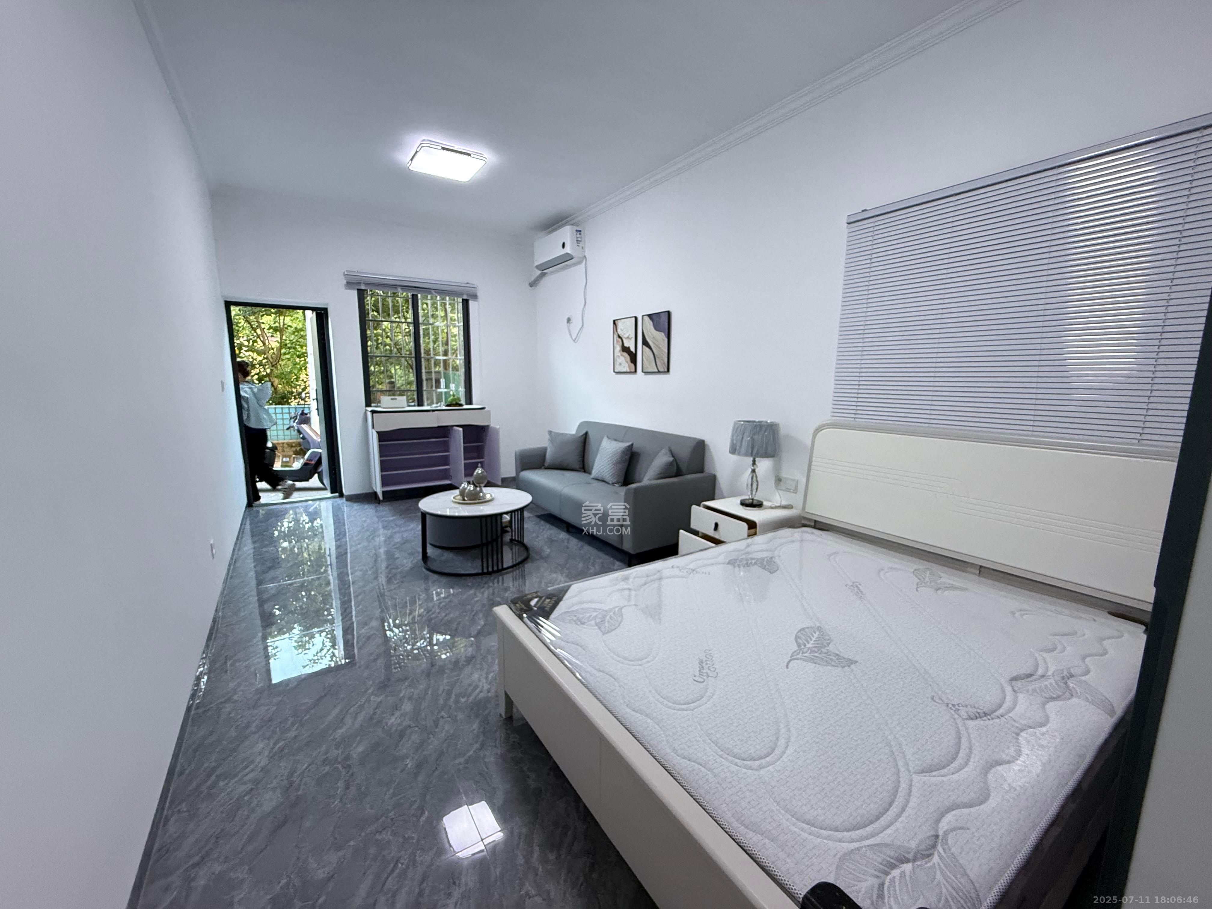 中建五局天心苑  1室1厅1卫    1600.0元/月 中建五局天心苑  1室1厅1卫    1600.0元/月室内图