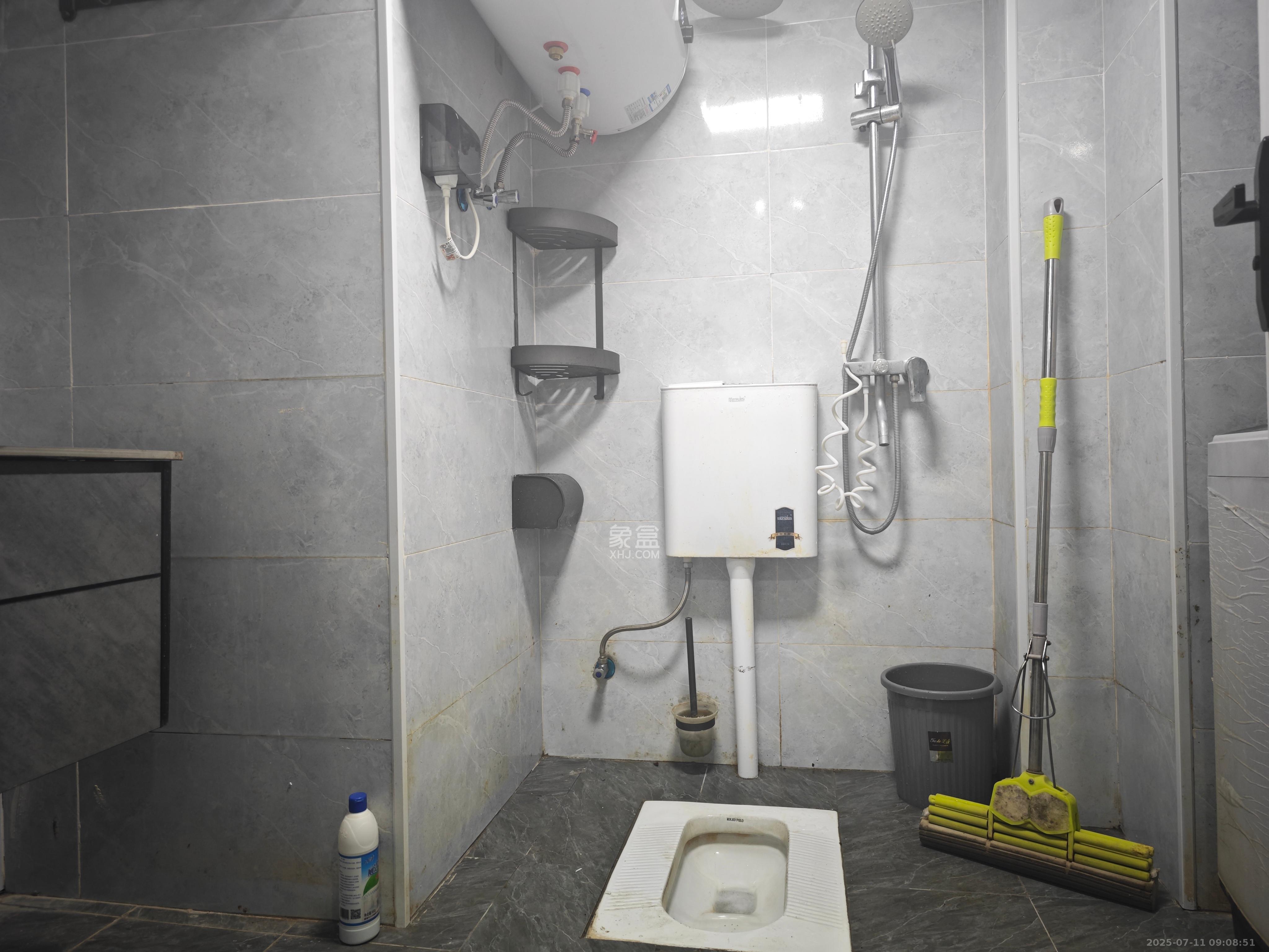 中建嘉和城  2室2厅1卫    2200.0元/月室内图