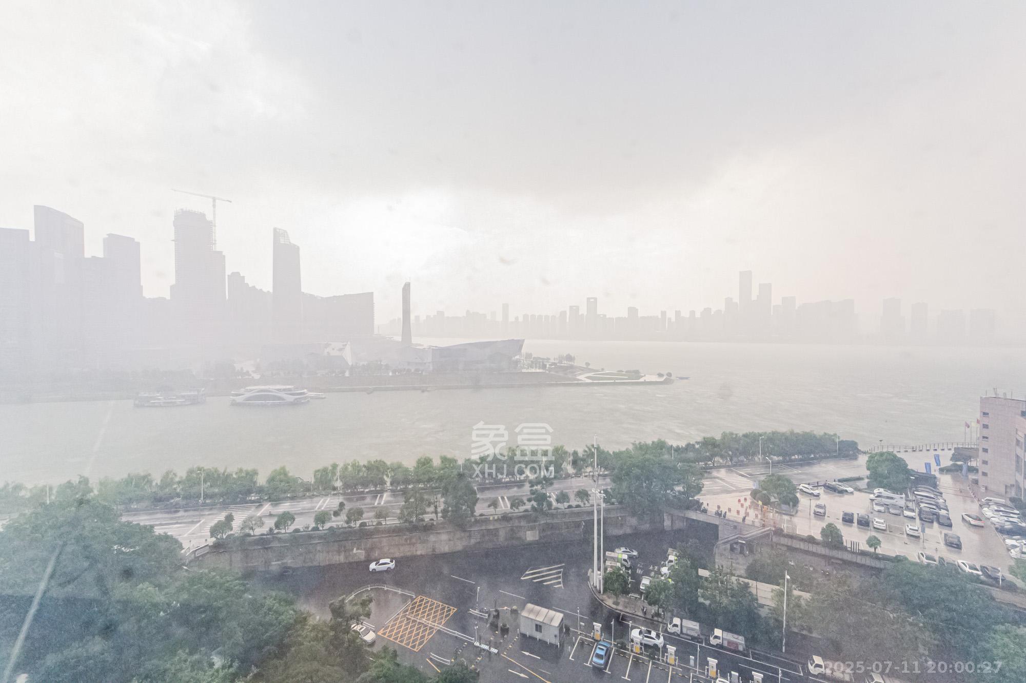 恒大御景半岛湘江苑（恒大御景半岛一期）  4室2厅3卫    310.0万其他