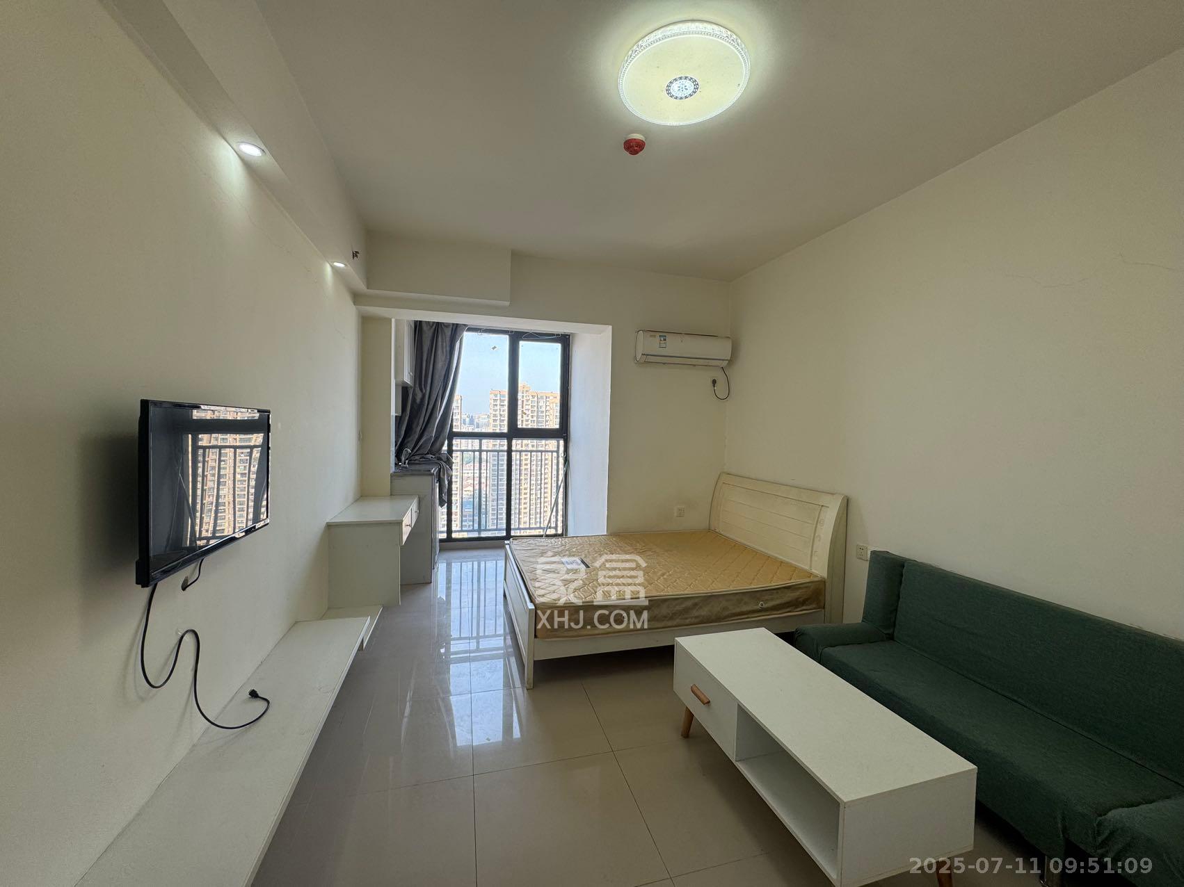 裕天国际商汇中心  1室1厅1卫    1000.0元/月 裕天国际商汇中心  1室1厅1卫    1000.0元/月