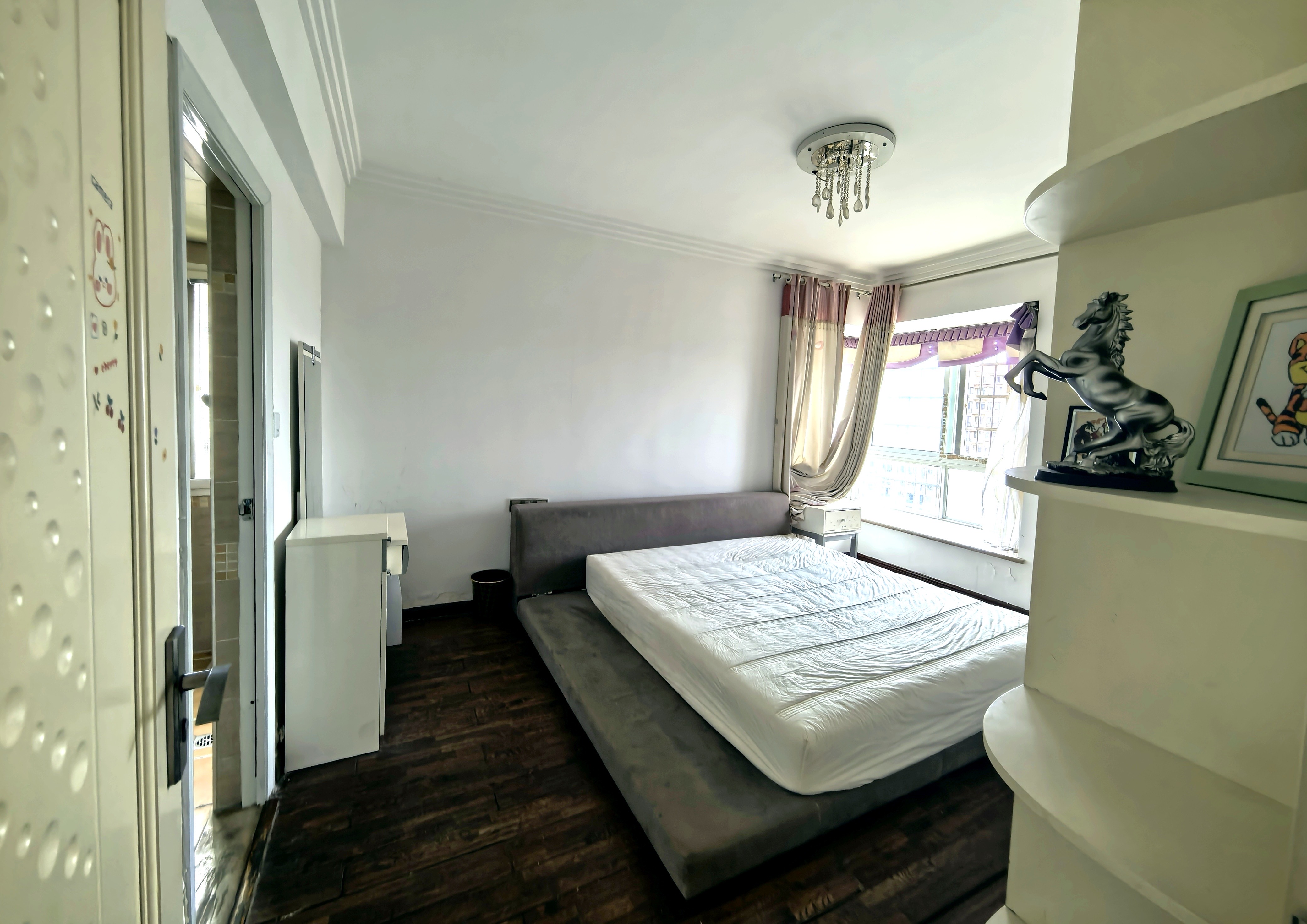 丹枫国际  3室2厅2卫    61.8万 丹枫国际  3室2厅2卫    61.8万客厅