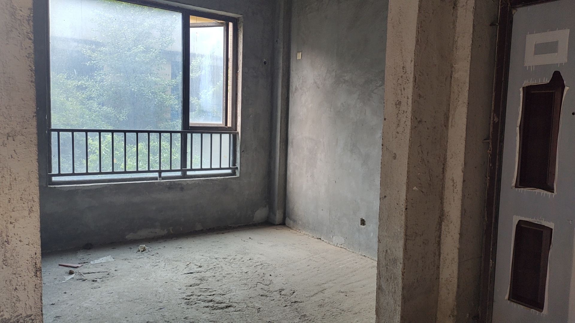 悦江山 4室2厅2卫 105.0万 悦江山 4室2厅2卫 105.0万客厅