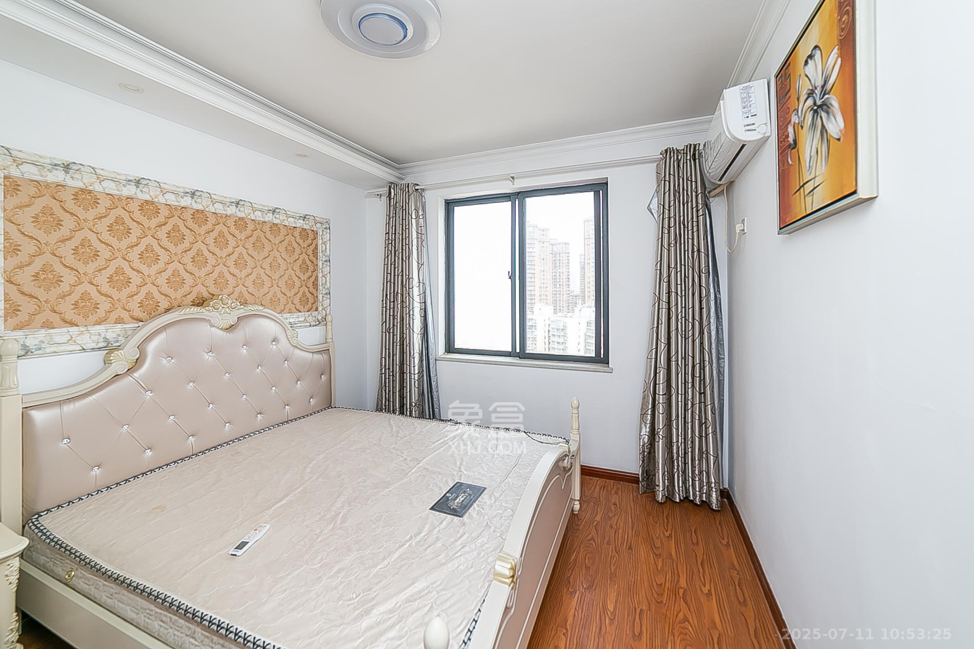 融橙上品  3室2厅1卫    2500.0元/月 融橙上品  3室2厅1卫    2500.0元/月室内图