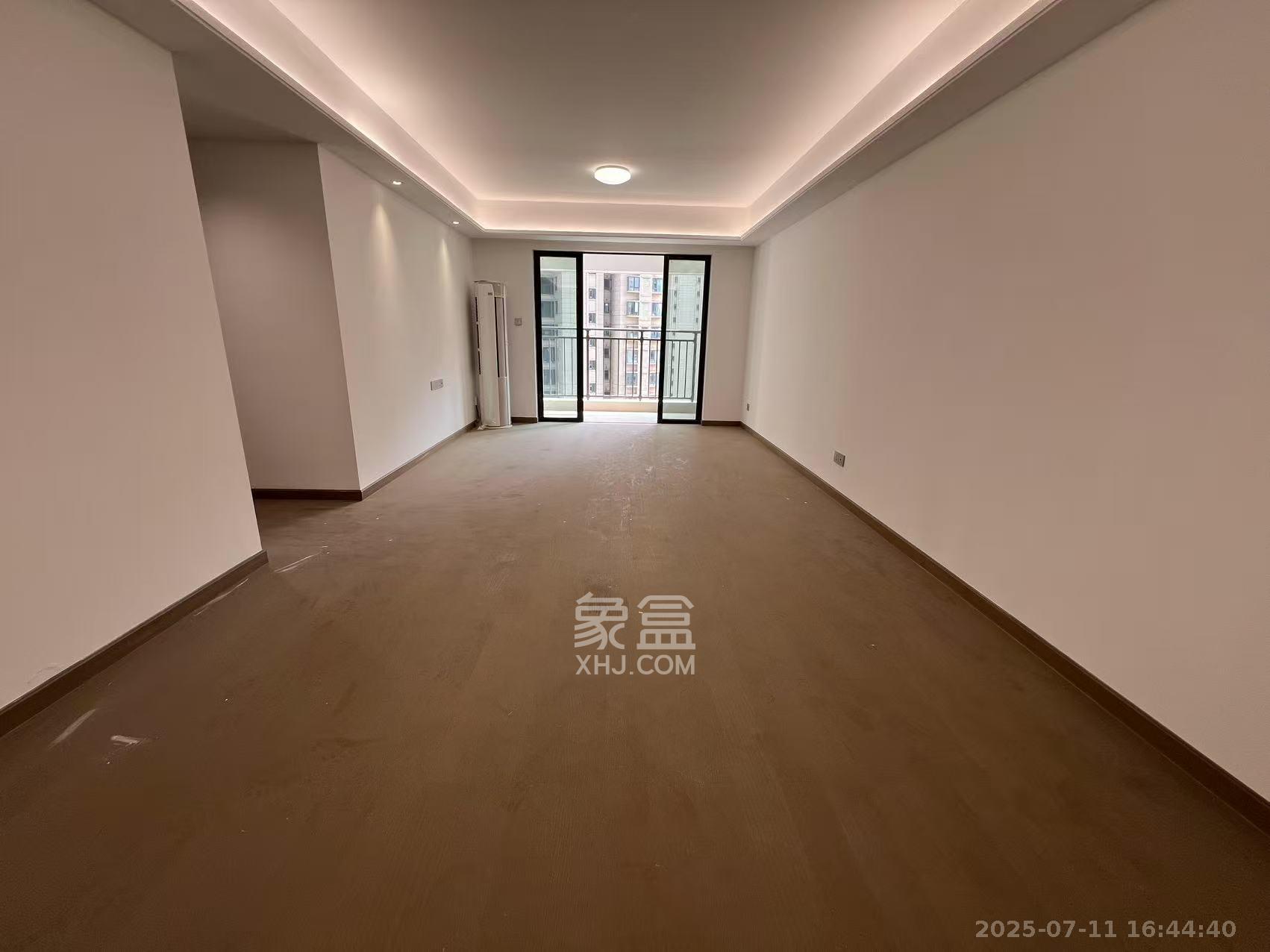 阳光城尚东湾青柠园 3室2厅2卫 2500.0元/月 阳光城尚东湾青柠园 3室2厅2卫 2500.0元/月室内图