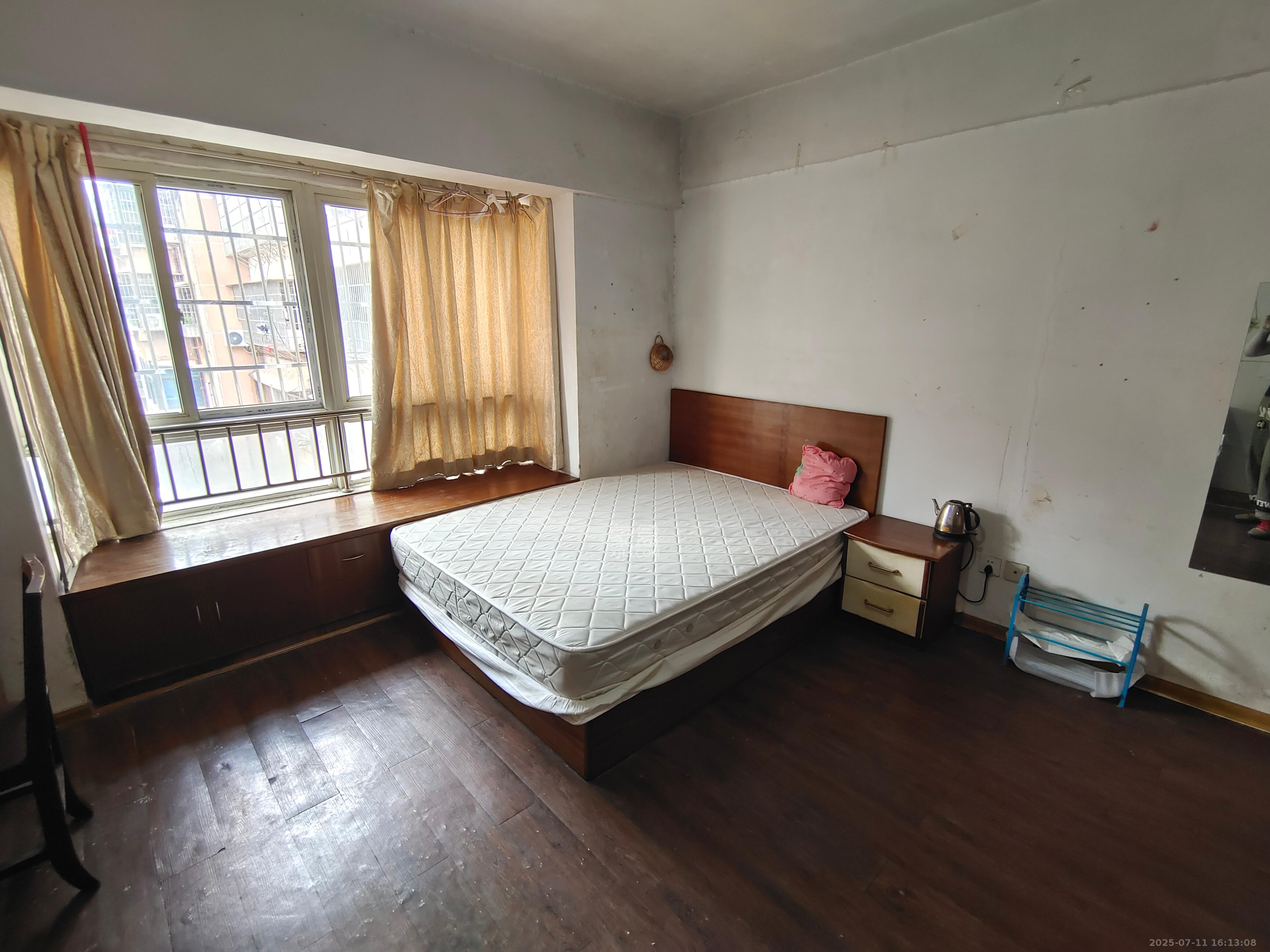 中基宿舍 1室1厅1卫 1200.0元/月 中基宿舍 1室1厅1卫 1200.0元/月室内图