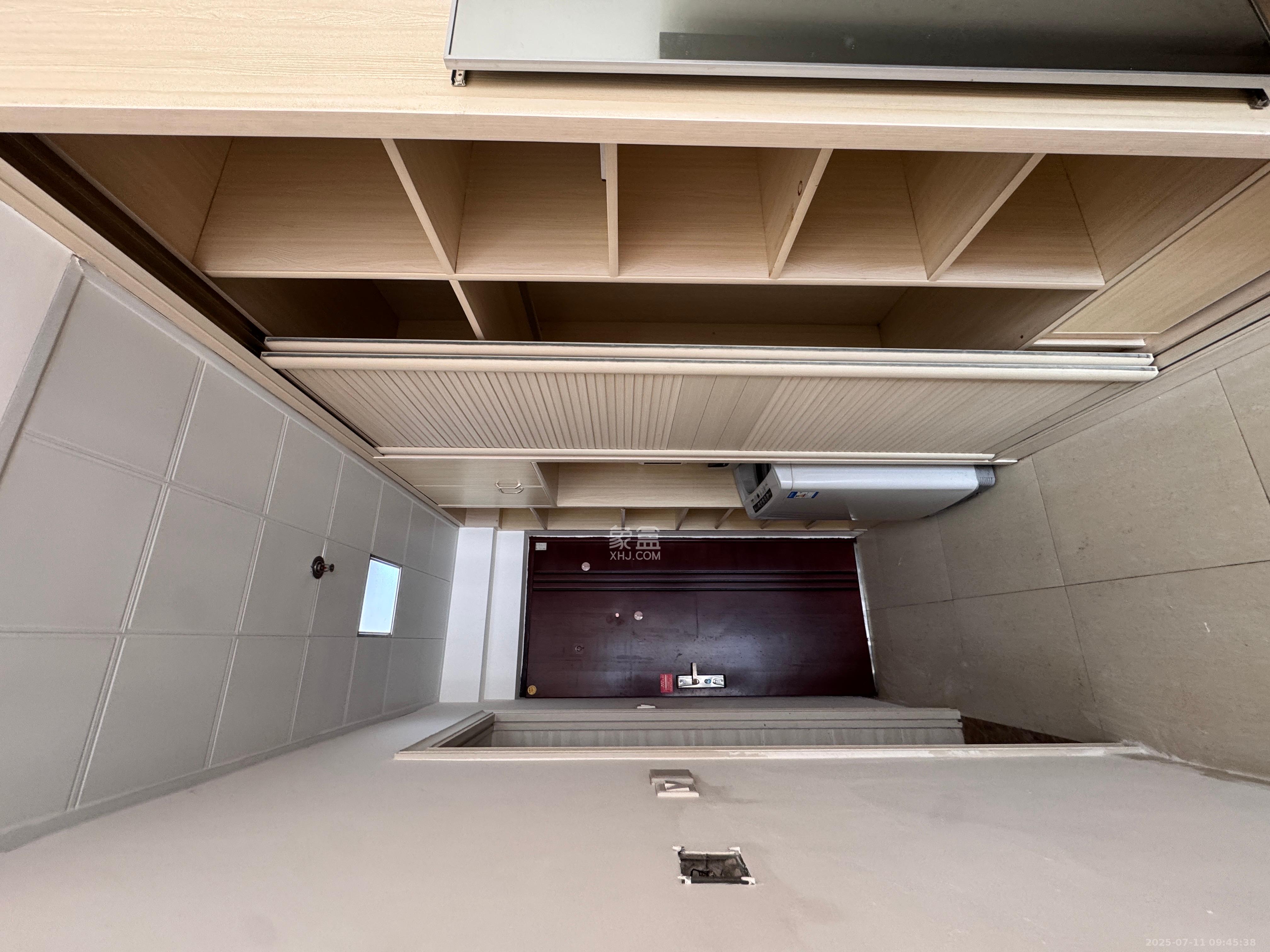 达美D6区  1室1厅1卫   1400.00元/月室内图