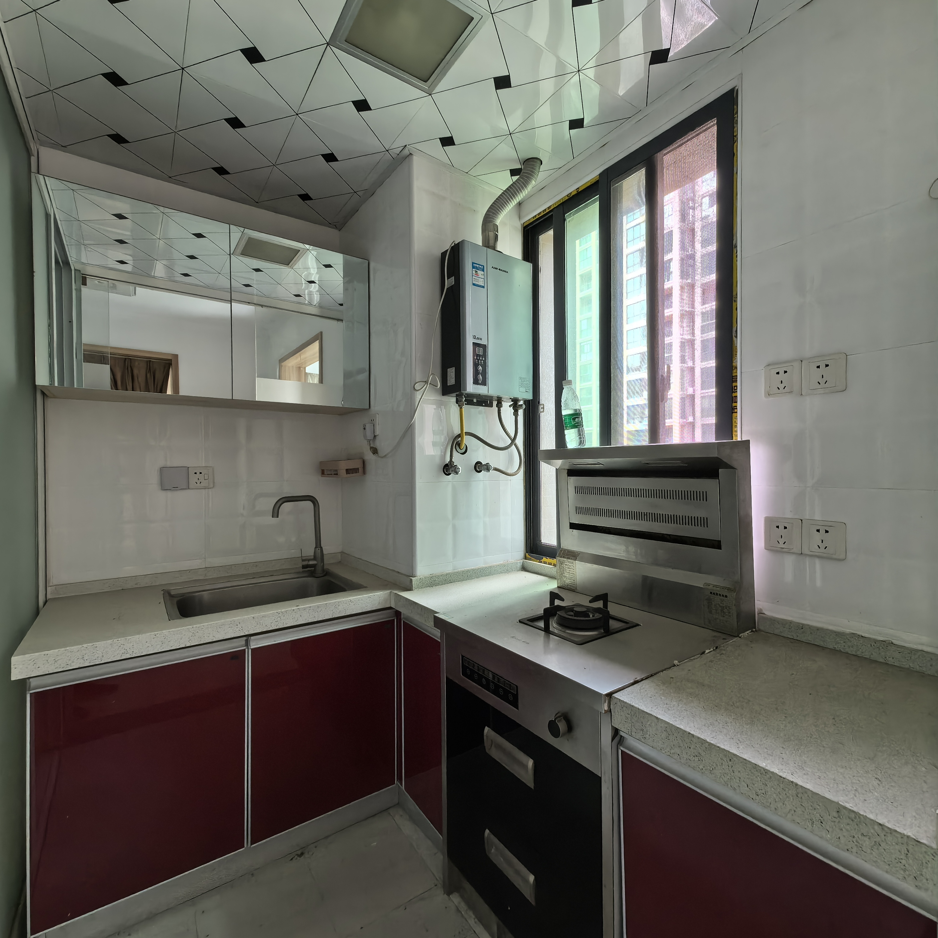 水映豪廷(一,二,三期) 1室0厅0卫 1300.0元/月 水映豪廷(一,二,三期) 1室0厅0卫 1300.0元/月室内图