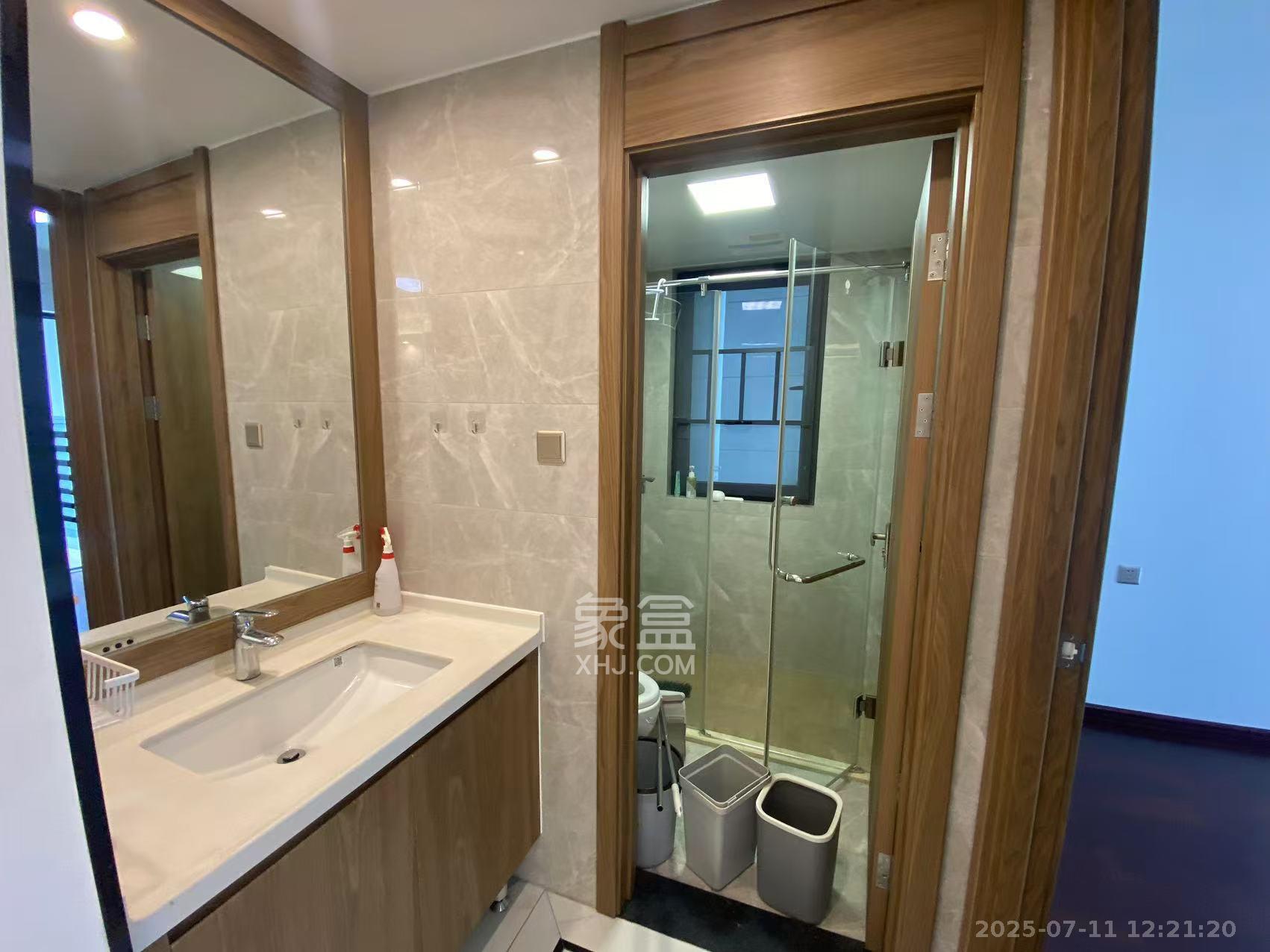 中海阅江府 3室2厅2卫 3700.0元/月 中海阅江府 3室2厅2卫 3700.0元/月室内图