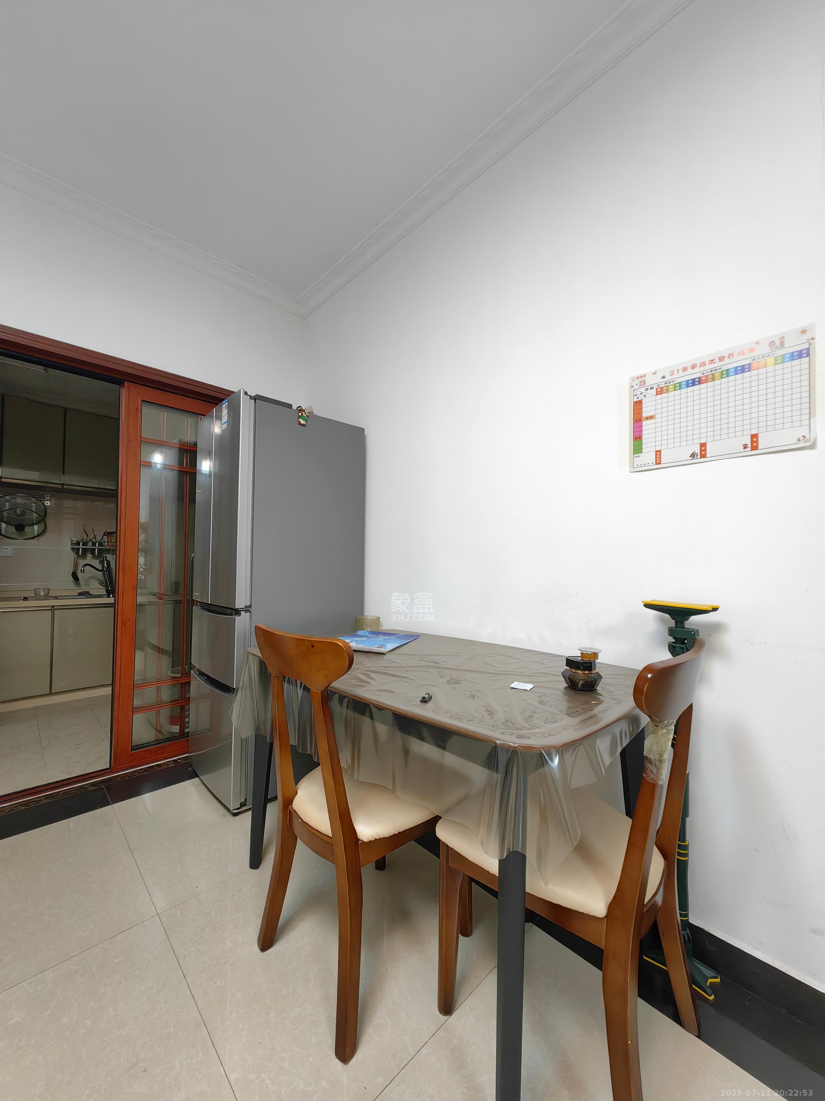 康桥长郡 3室2厅1卫 2000.0元/月 康桥长郡 3室2厅1卫 2000.0元/月室内图