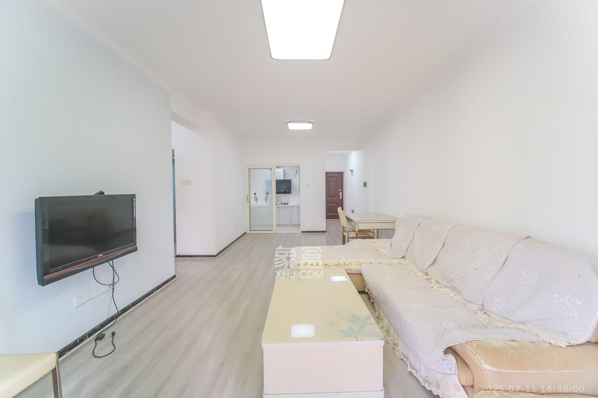 筑梦星园  3室2厅1卫    1700.0元/月 筑梦星园  3室2厅1卫    1700.0元/月室内图