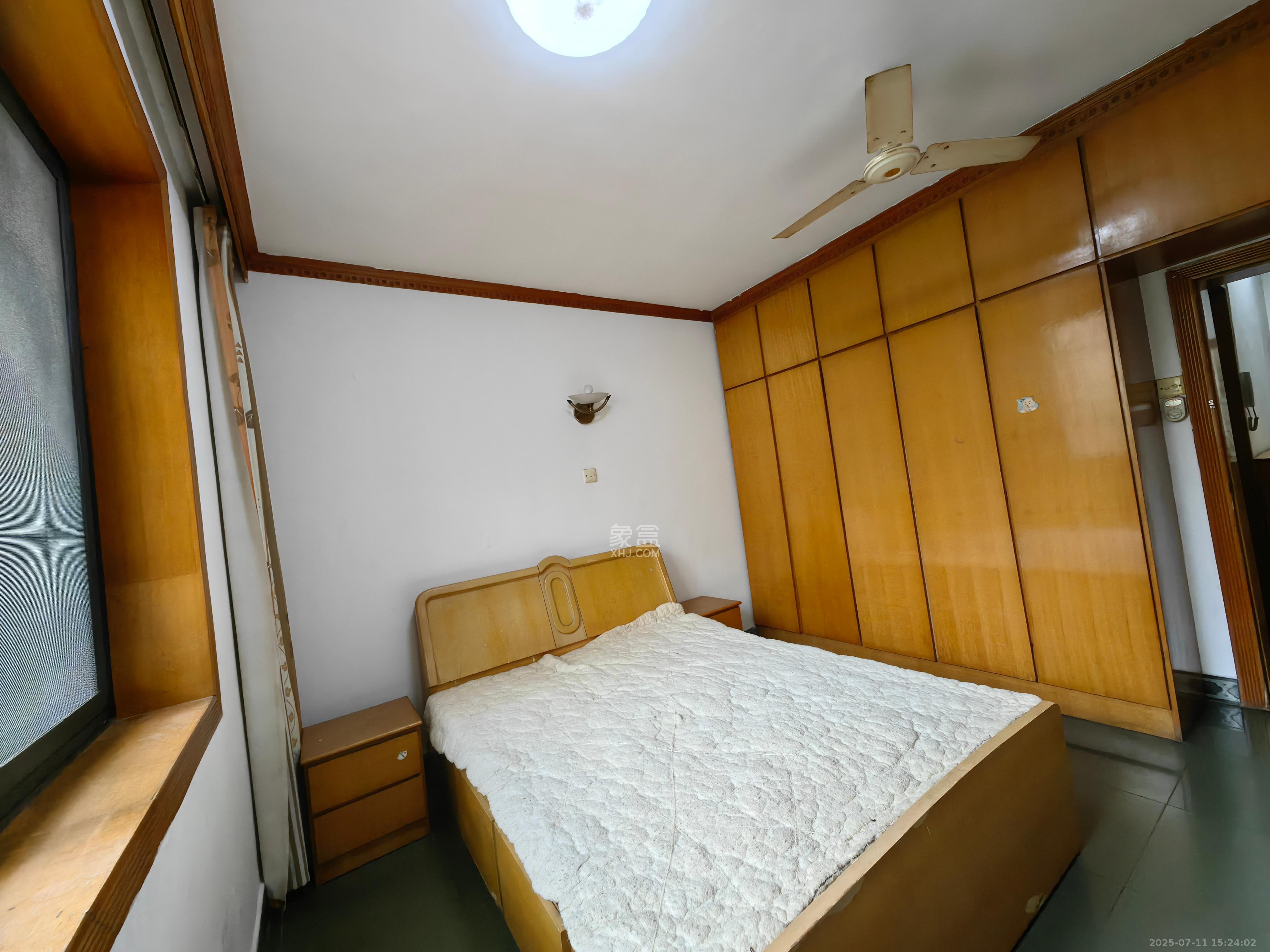 金沙园小区  3室2厅1卫   1600.00元/月室内图