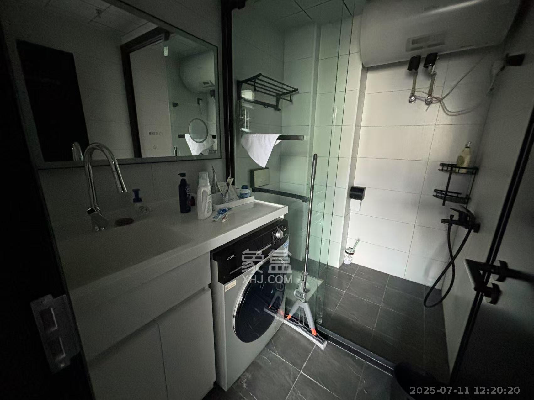 明大佳园 1室1厅1卫 2000.0元/月 明大佳园 1室1厅1卫 2000.0元/月室内图