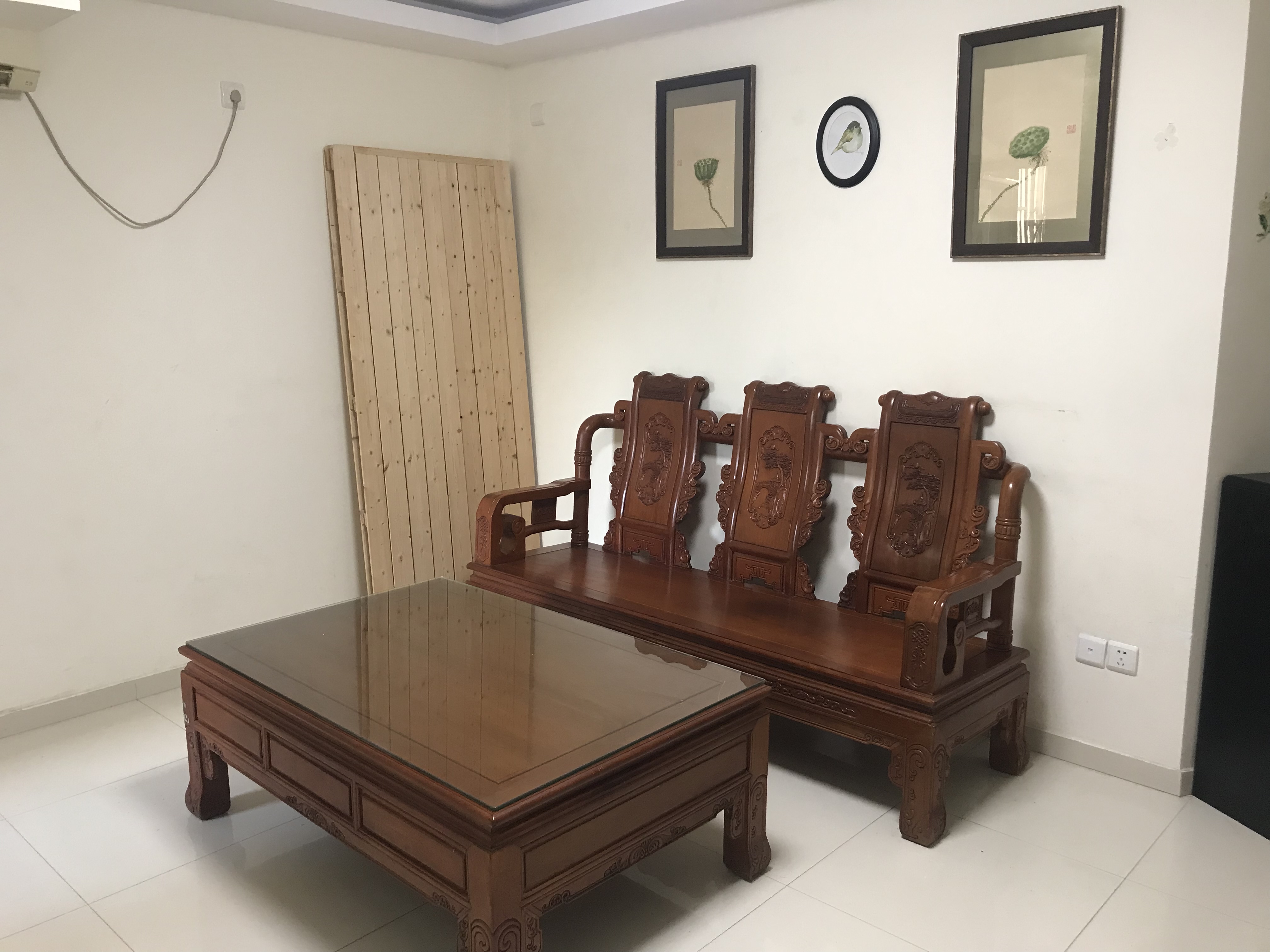 宇建城市花园  1室1厅1卫    2000.0元/月 宇建城市花园  1室1厅1卫    2000.0元/月户型图