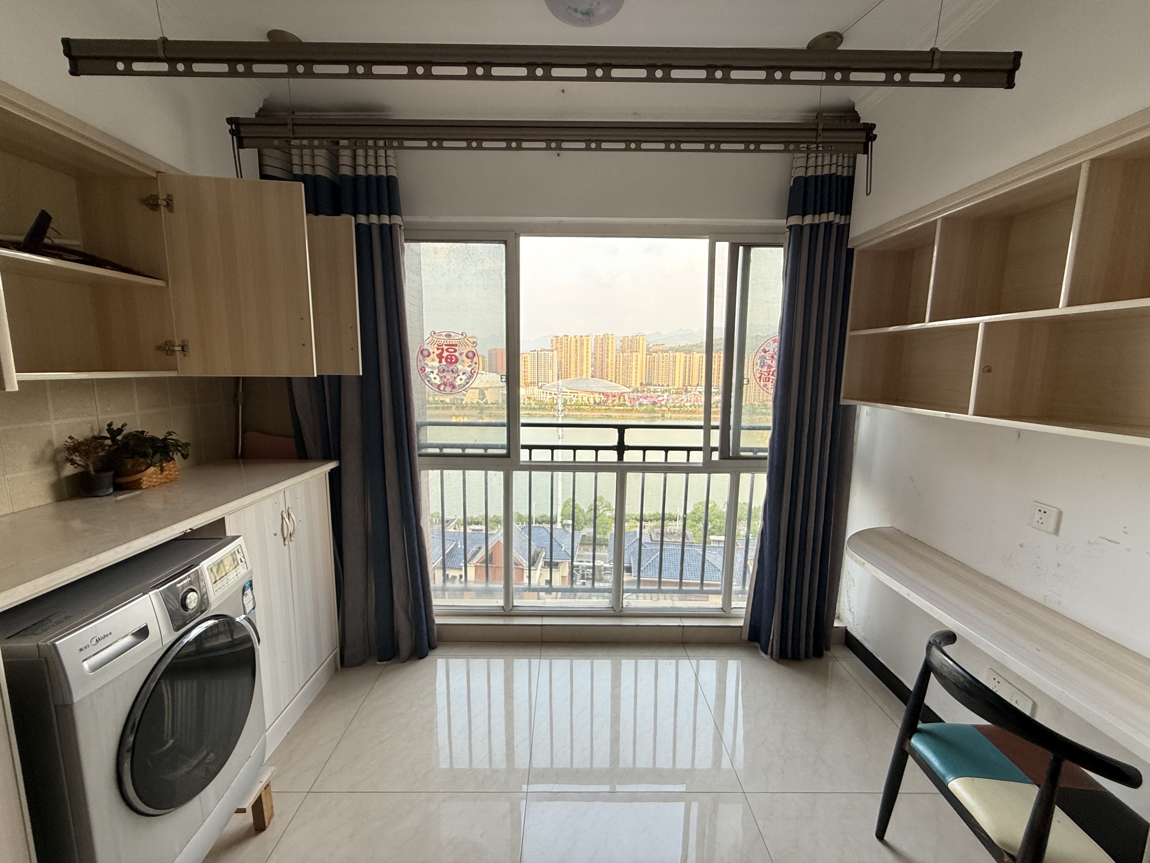 中天鹭鸶湾一期 2室2厅1卫 1600.0元/月 中天鹭鸶湾一期 2室2厅1卫 1600.0元/月室内图