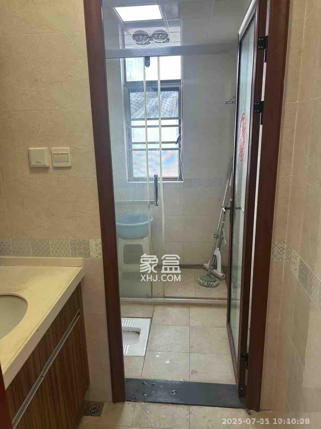 江山帝景哈佛  4室2厅2卫   2500.00元/月室内图