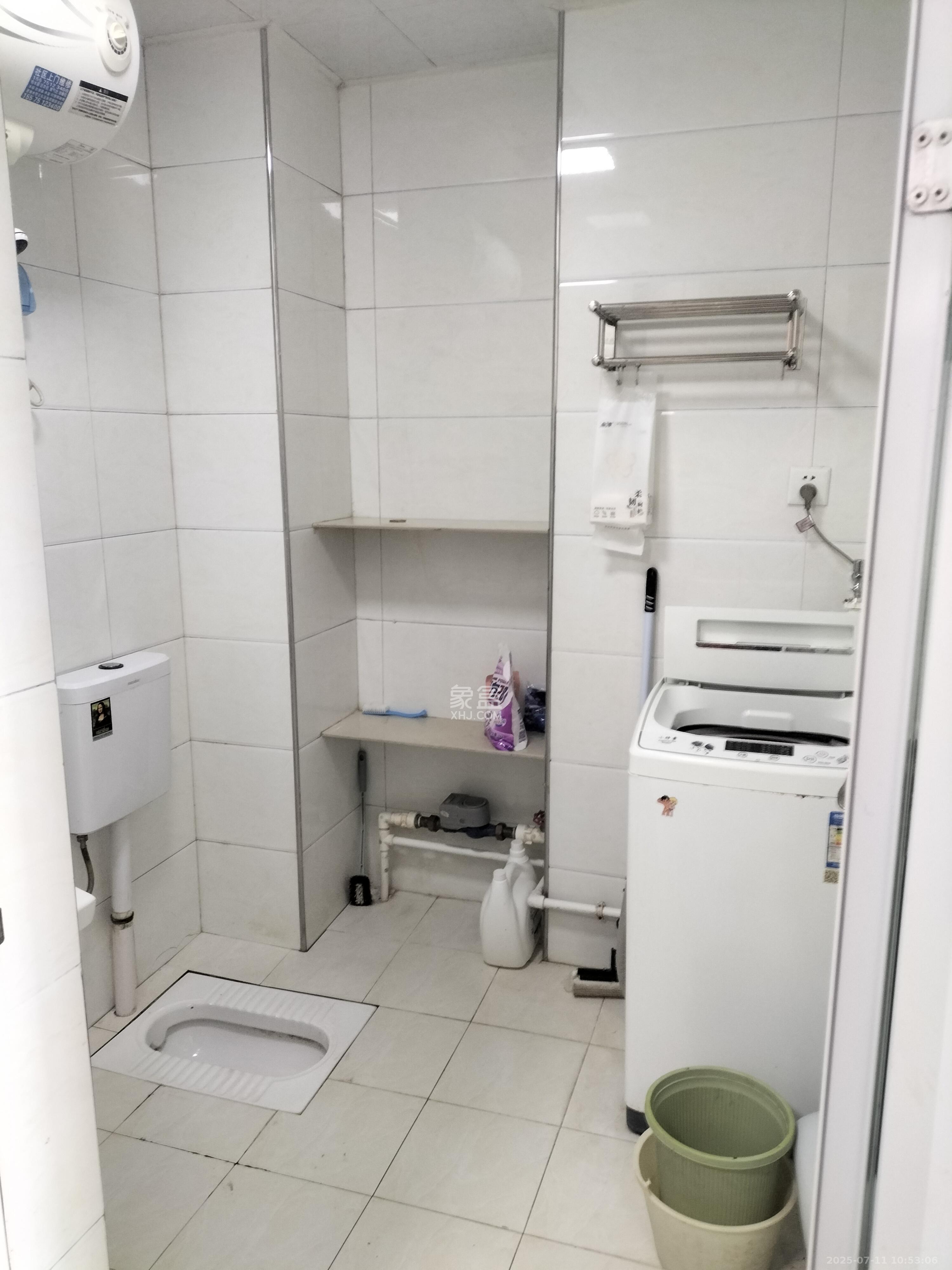 骑龙安置小区 2室1厅1卫 1400.0元/月 骑龙安置小区 2室1厅1卫 1400.0元/月室内图