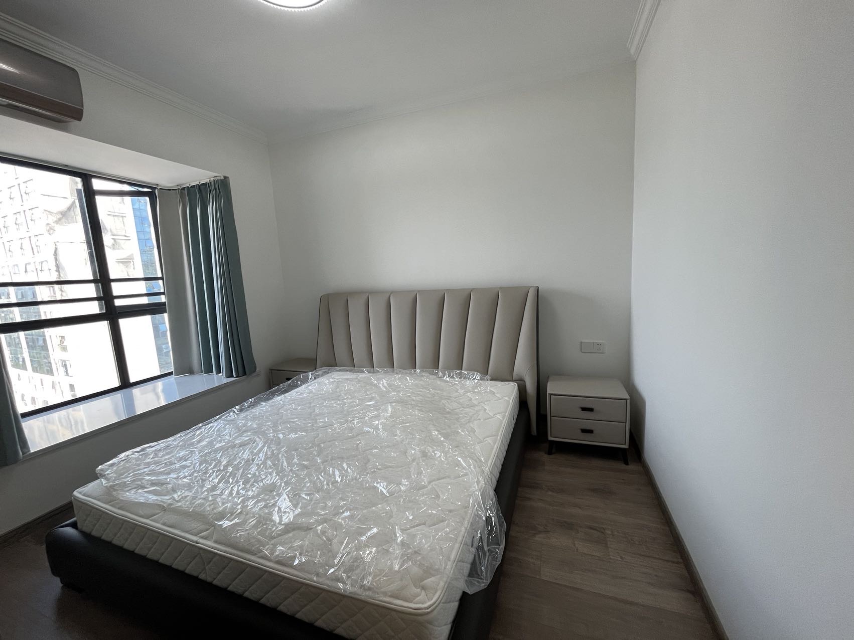 靛达广场  3室2厅1卫   2300.00元/月室内图