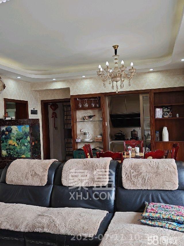 香樟兰亭(朗峰苑) 2室2厅2卫 2600.0元/月 香樟兰亭(朗峰苑) 2室2厅2卫 2600.0元/月室内图