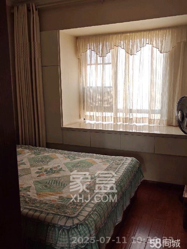 香樟兰亭(朗峰苑) 2室2厅2卫 2600.0元/月 香樟兰亭(朗峰苑) 2室2厅2卫 2600.0元/月室内图