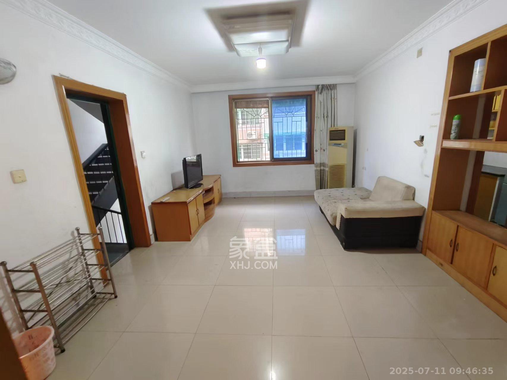 咏荷苑 2室1厅1卫 1500.0元/月 咏荷苑 2室1厅1卫 1500.0元/月室内图