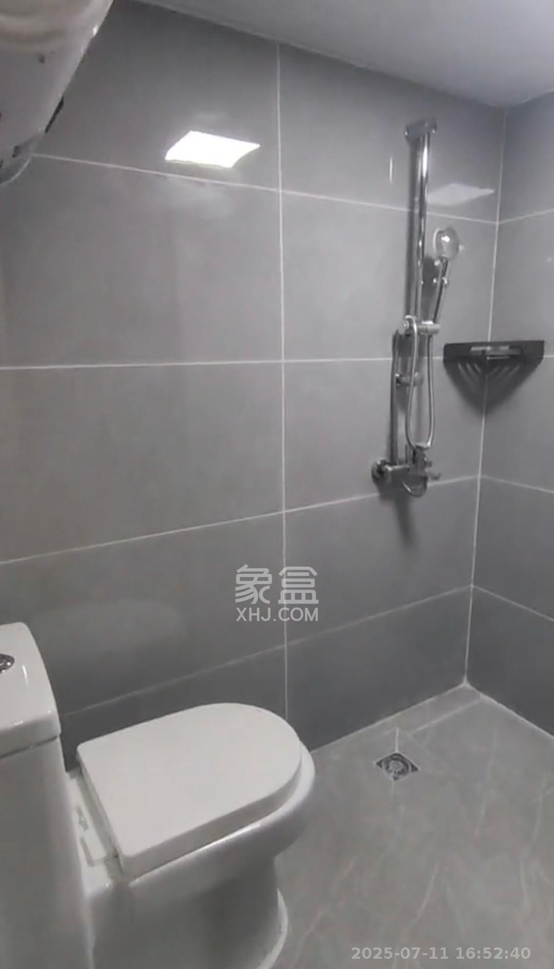 新城悦隽公园 2室1厅1卫 1600.0元/月 新城悦隽公园 2室1厅1卫 1600.0元/月室内图