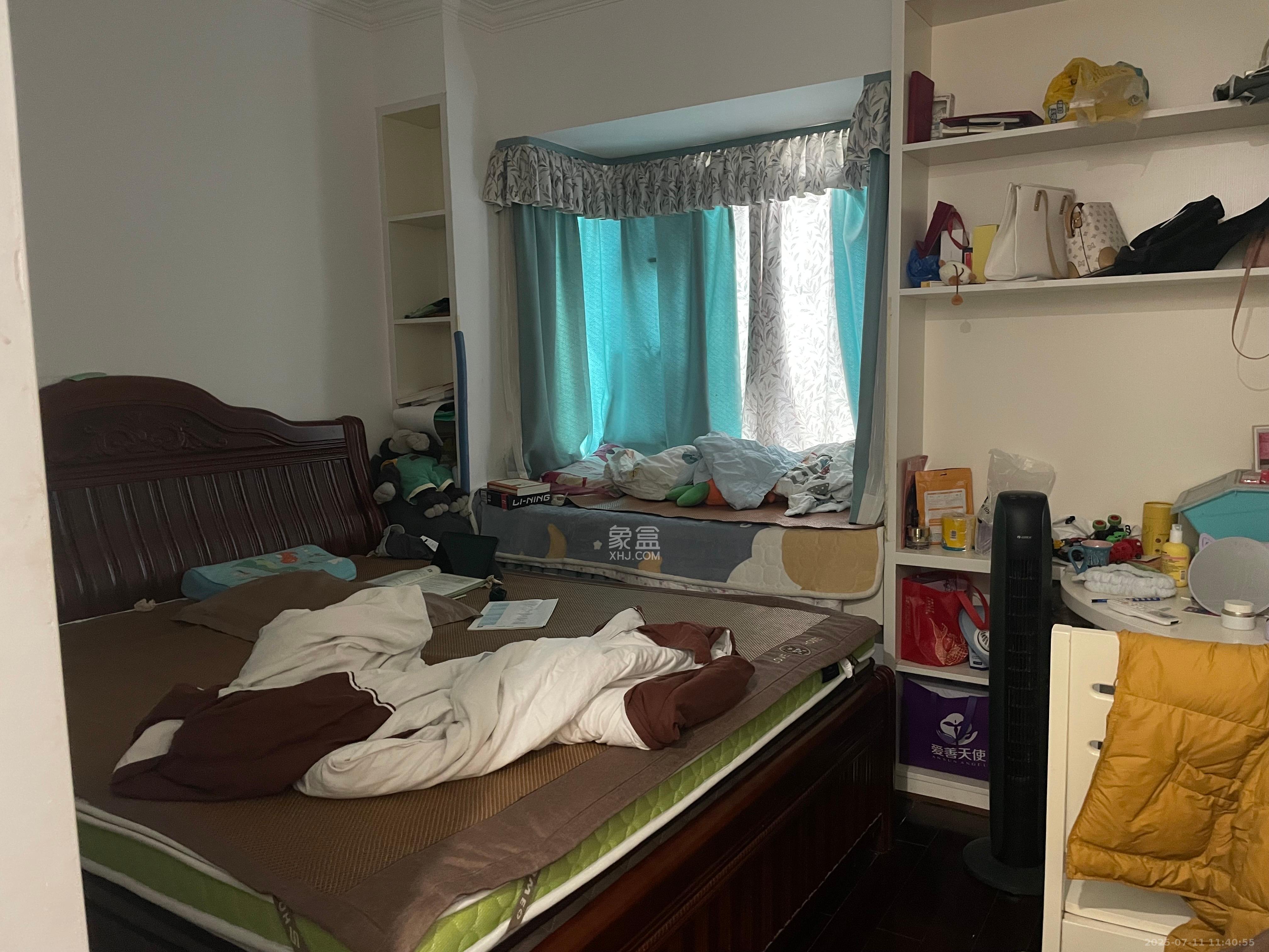 江山帝景雅典  3室2厅2卫    2800.0元/月 江山帝景雅典  3室2厅2卫    2800.0元/月室内图