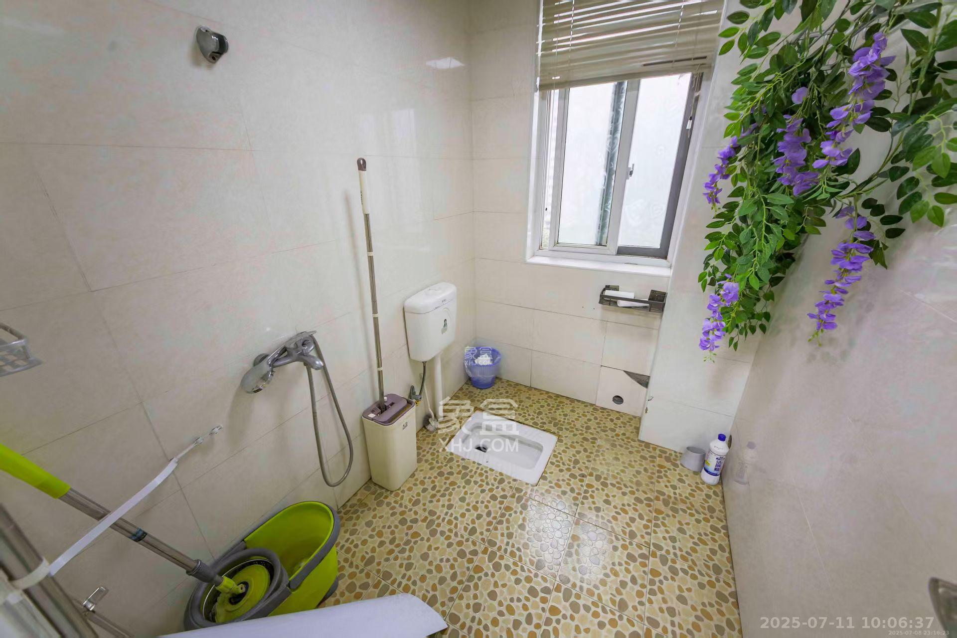 金葳佳园  4室2厅2卫    4500.0元/月 金葳佳园  4室2厅2卫    4500.0元/月室内图