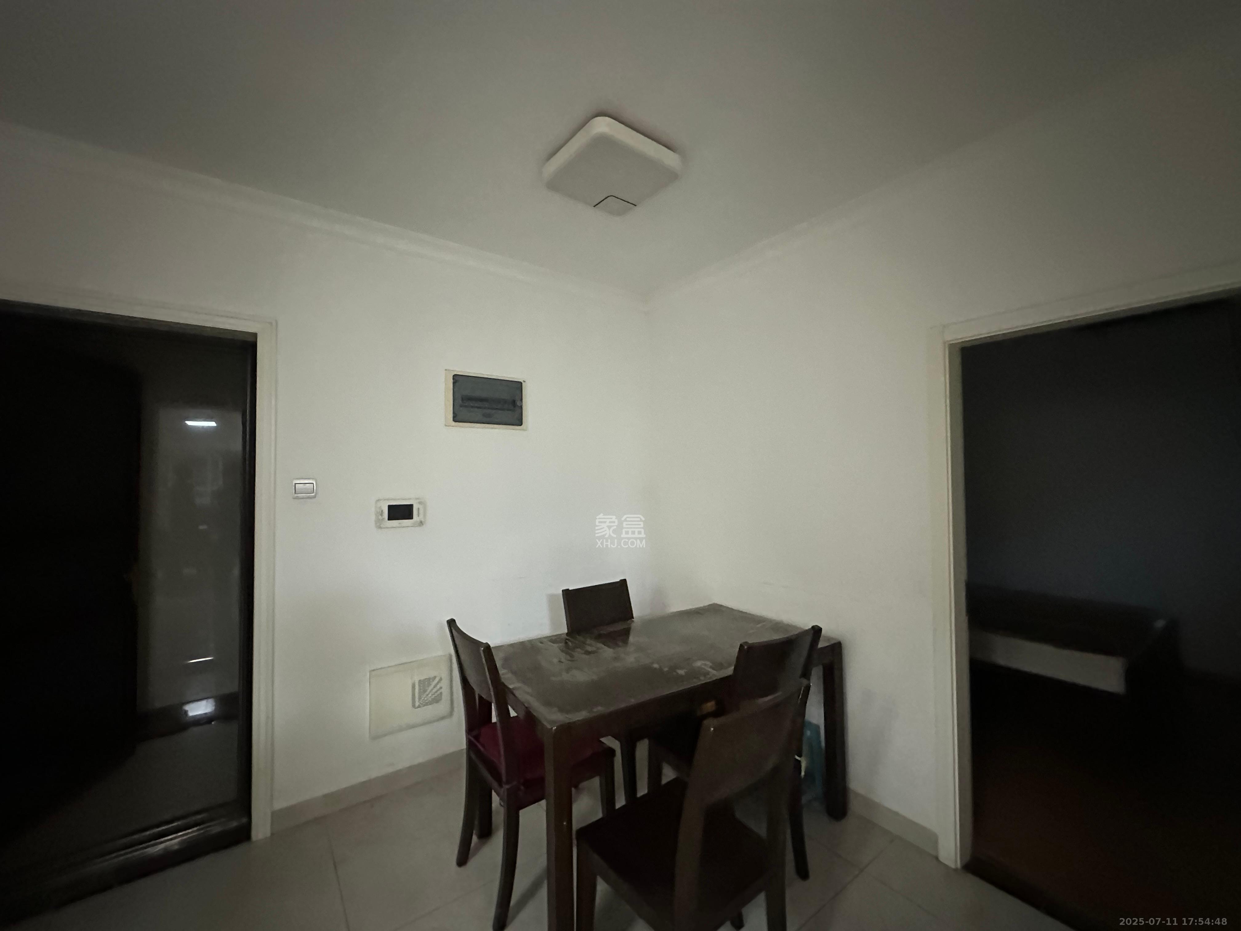 金地格林公馆 3室1厅1卫 2600.0元/月 金地格林公馆 3室1厅1卫 2600.0元/月室内图