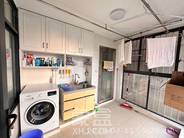 胜家雅苑  4室2厅1卫   3600.00元/月室内图