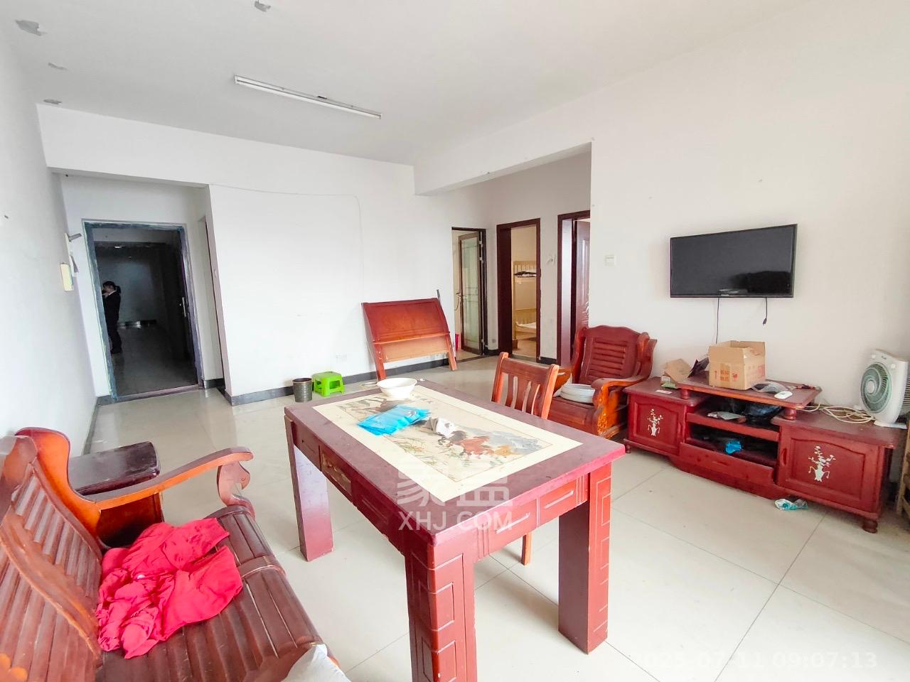 上河国际C区  3室1厅1卫    2600.0元/月 上河国际C区  3室1厅1卫    2600.0元/月室内图